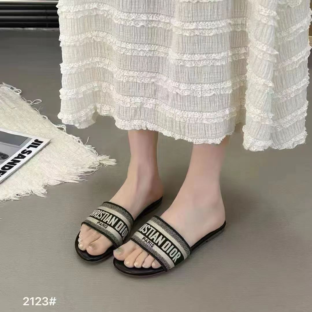 【R2123】 ✨现货✨高品质气质透气蕾丝尖头高跟鞋 👠
