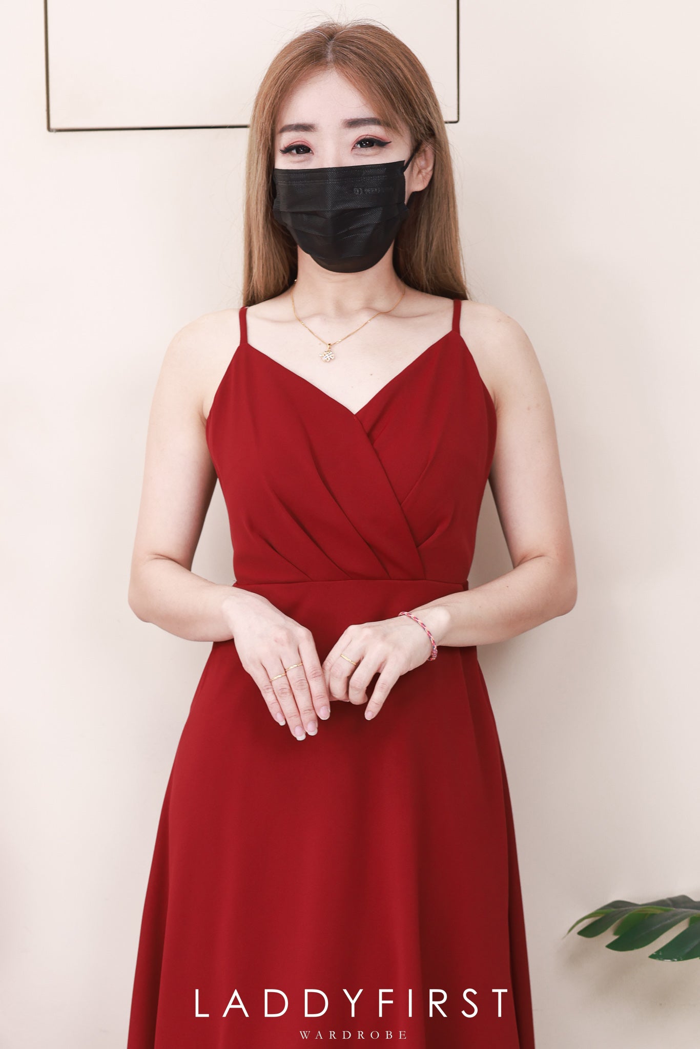 【D6483】高品质V领自调无袖肩带气质浪漫优雅款晚宴连身长裙，有口袋 ❤❤【A-R2-C2】