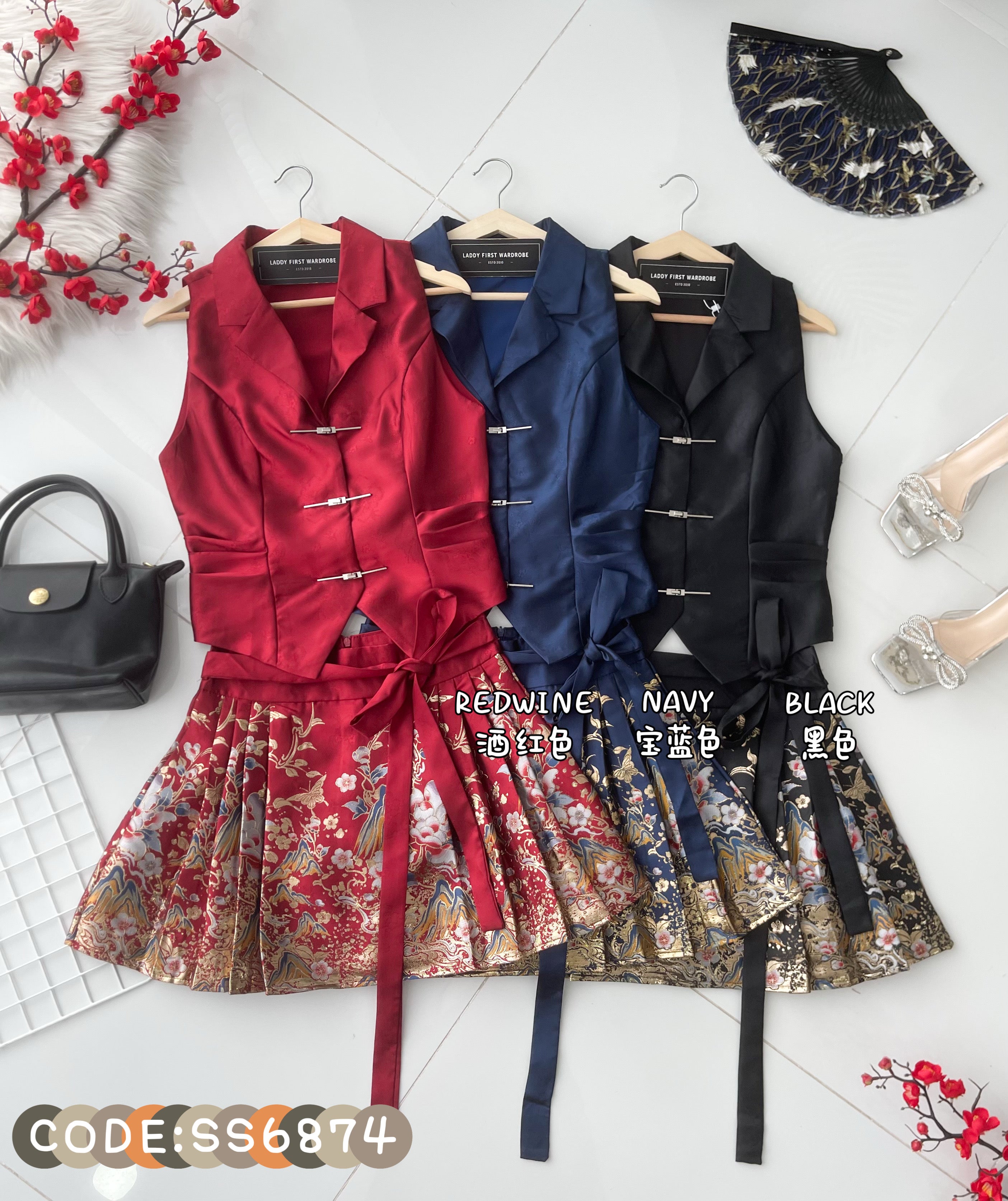 【SS6874】高品质两件式高贵贵气金线马面裙套装 翻领无袖旗袍上衣➕精致金线百褶马面裙子，内层有里布短裤 ❤️❤️