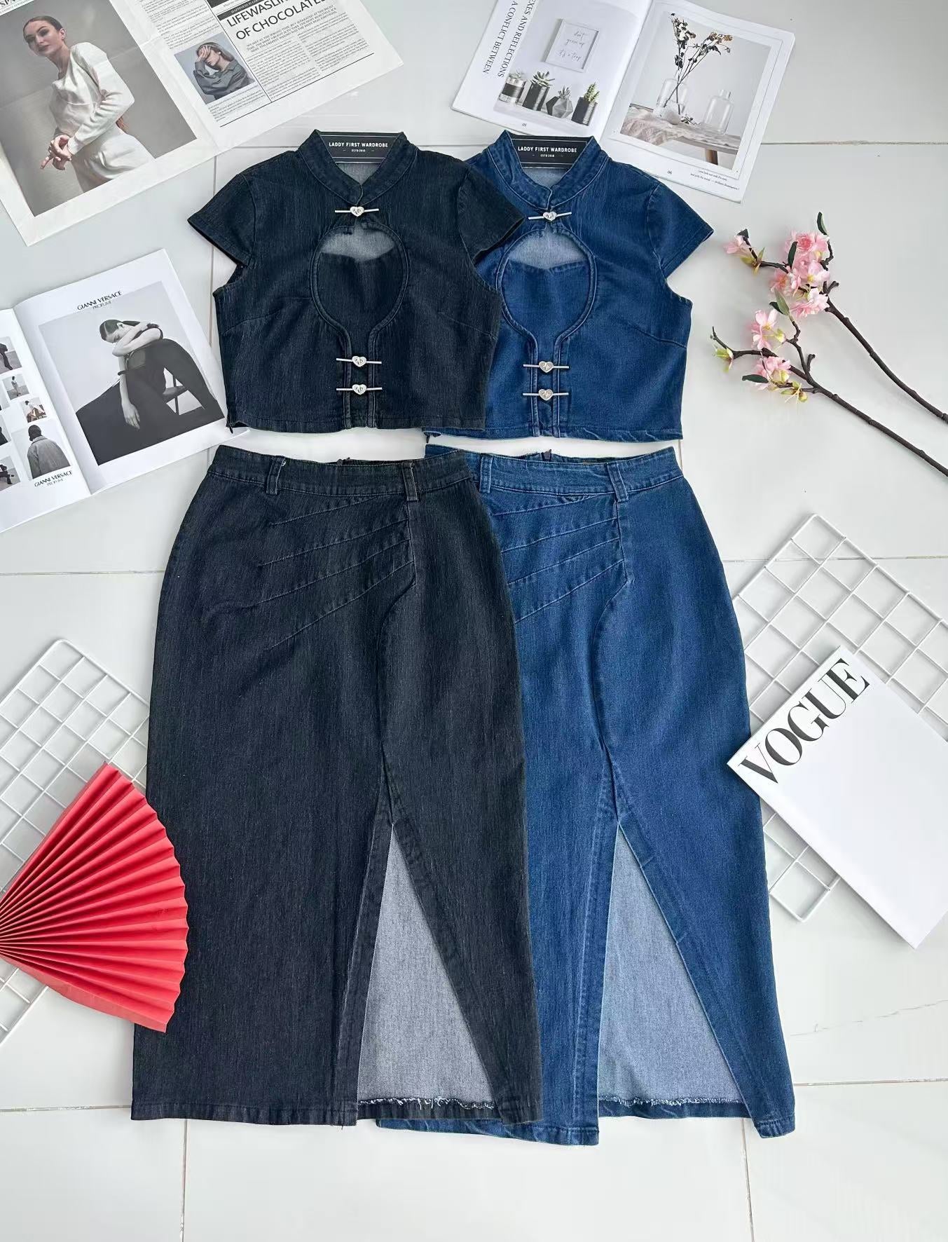 【SS121438】高品质两件式COTTON JEANS牛仔弹力旗袍套装 爱心领小镂空设计牛仔上衣➕牛仔开叉设计高腰裙子，有口袋 ❤️❤️【A-R1-C4】