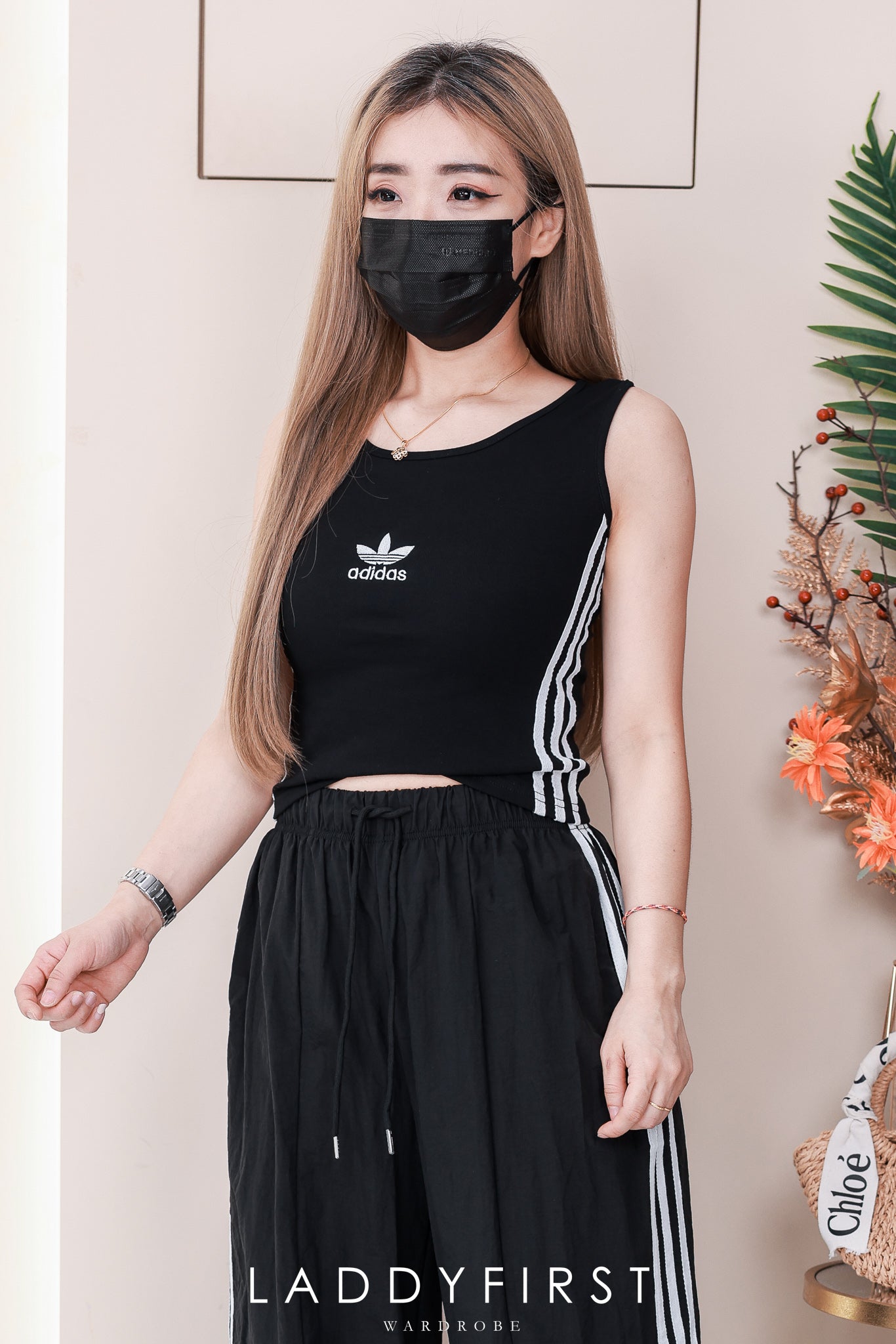 【SS1623】高品质两件式A牌休闲运动套装 纯棉弹力A牌刺绣无袖上衣➕松紧腰弹力阔脚高腰长裤，有口袋 ❤️❤️