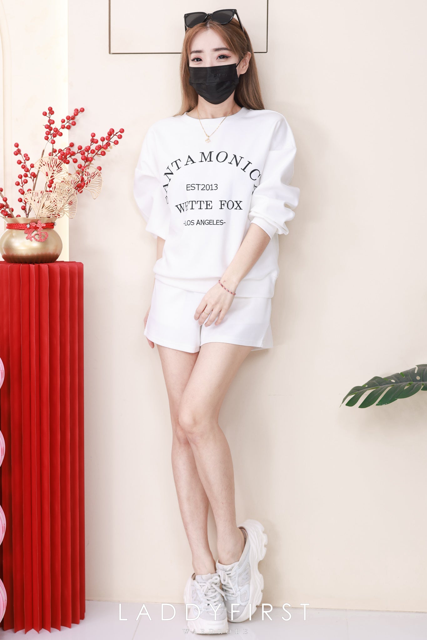 【SS3544】🌟推荐🌟【LFW独家小圆饼】高品质空气棉质宽松版简约休闲套装 宽松版刺绣字母长袖上衣➕松紧腰弹力休闲百搭短裤，有口袋 ❤️❤️