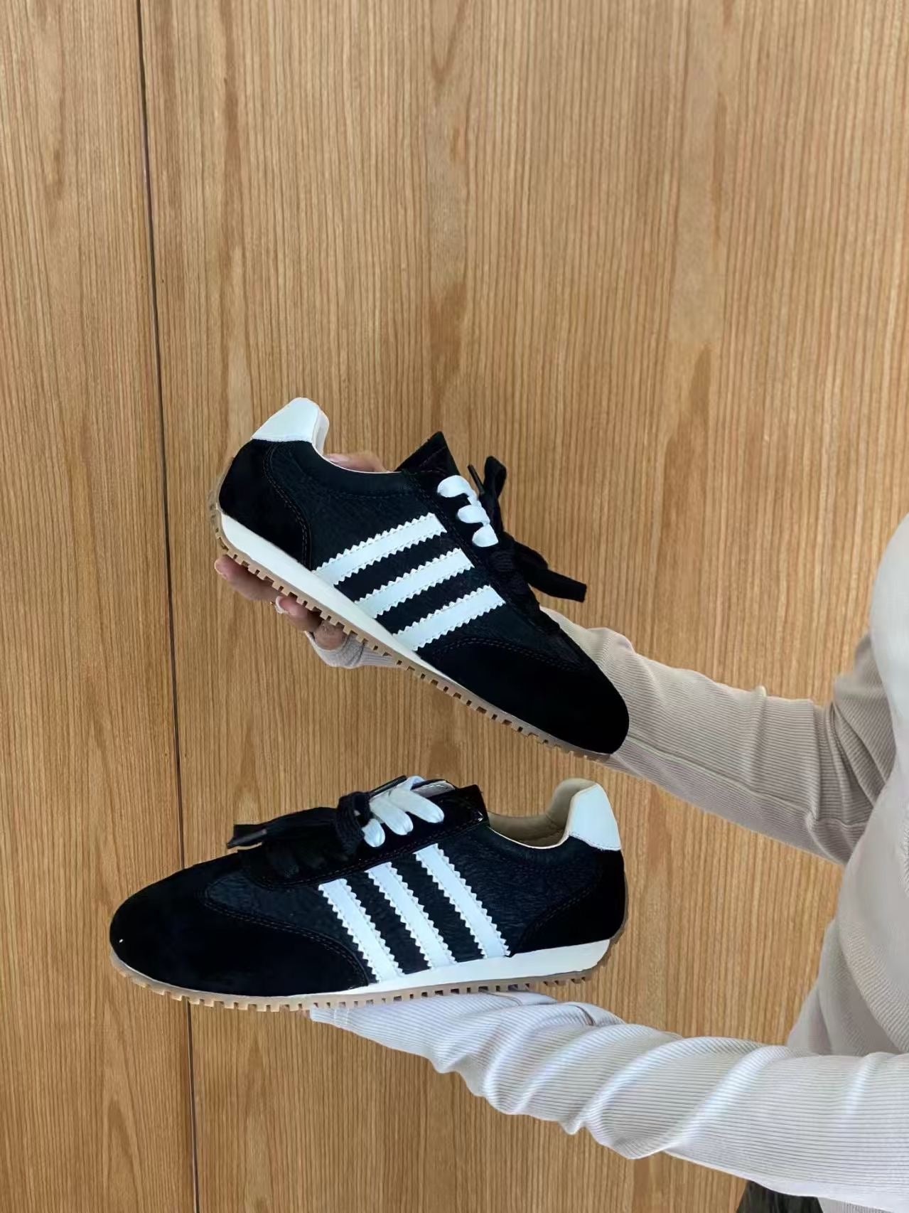 【RX1213-3】🔅精选预售款🔅 高质量韩系芒果头内增三条杠德训鞋子 ❤️