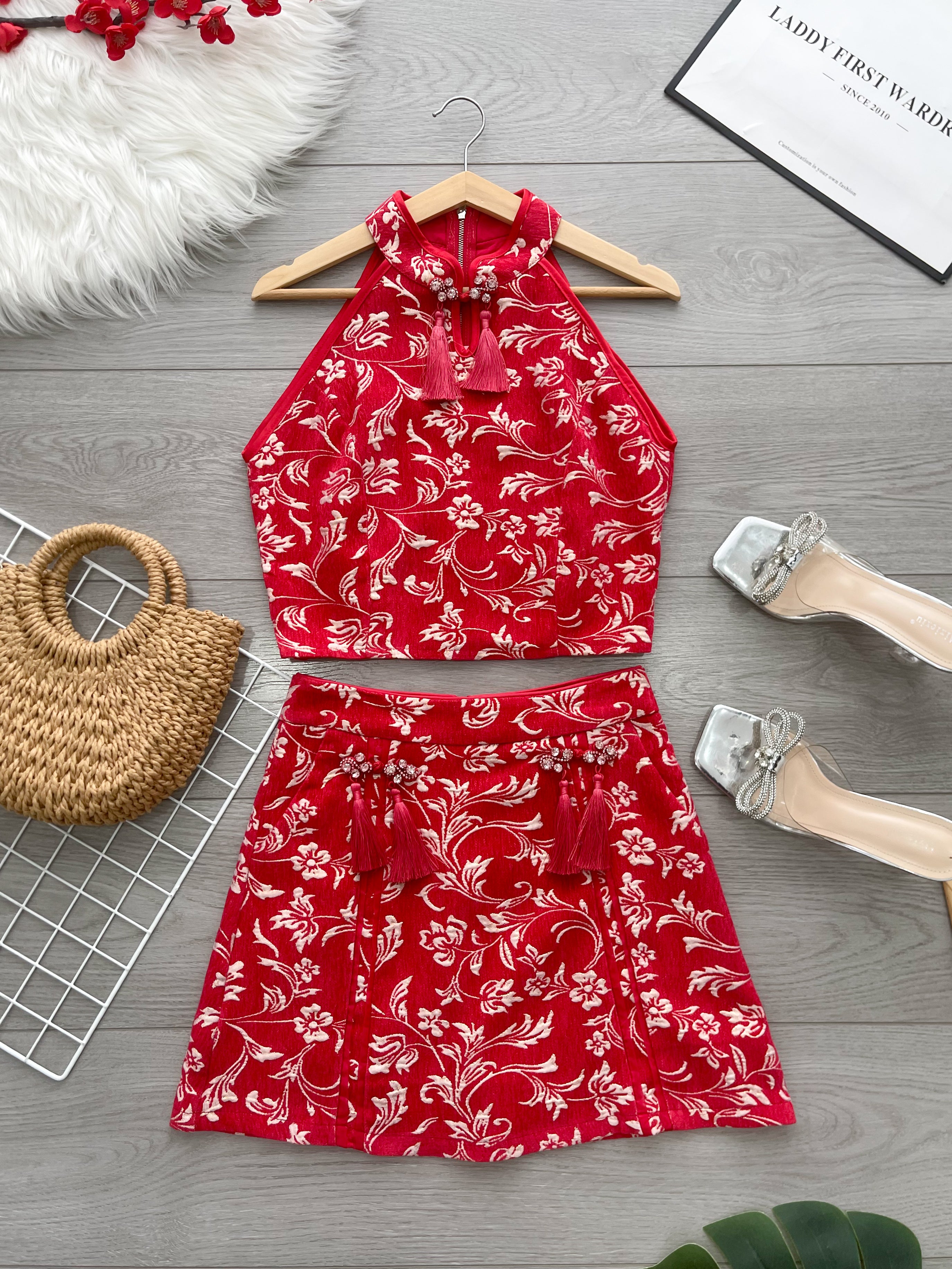 【SS6857】高品质两件式可盐可甜国风新中式提花旗袍套装 CUT IN提花旗袍上衣➕提花高腰裙子，内层有里布短裤有口袋 ❤️❤️