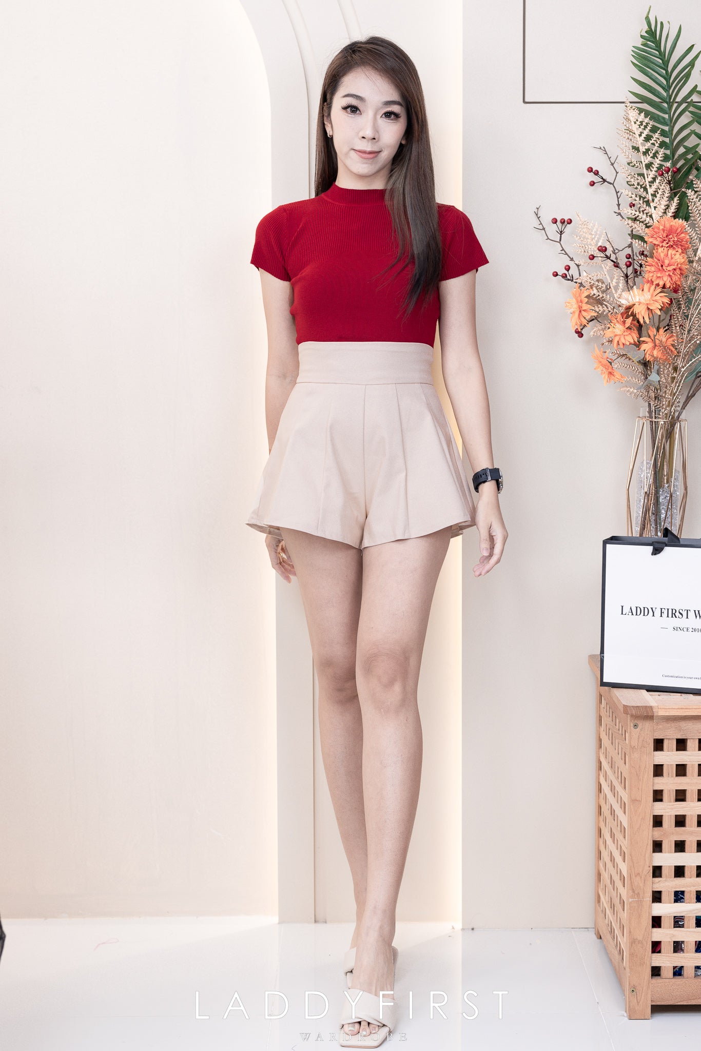 【S3380】【LFW独家小圆饼】高品质阔腿蓬蓬百褶显腰西装高腰百搭短裤，内层包臀防走光里布短裤 ❤️❤️【A-R3-C3】