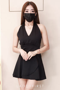 【SS2857】高品质全缎面甜辣女神款套装 V领CUT IN上衣➕荷叶摆高腰裙子，内层有里布短裤 ❤️❤️【A- R1-C2】