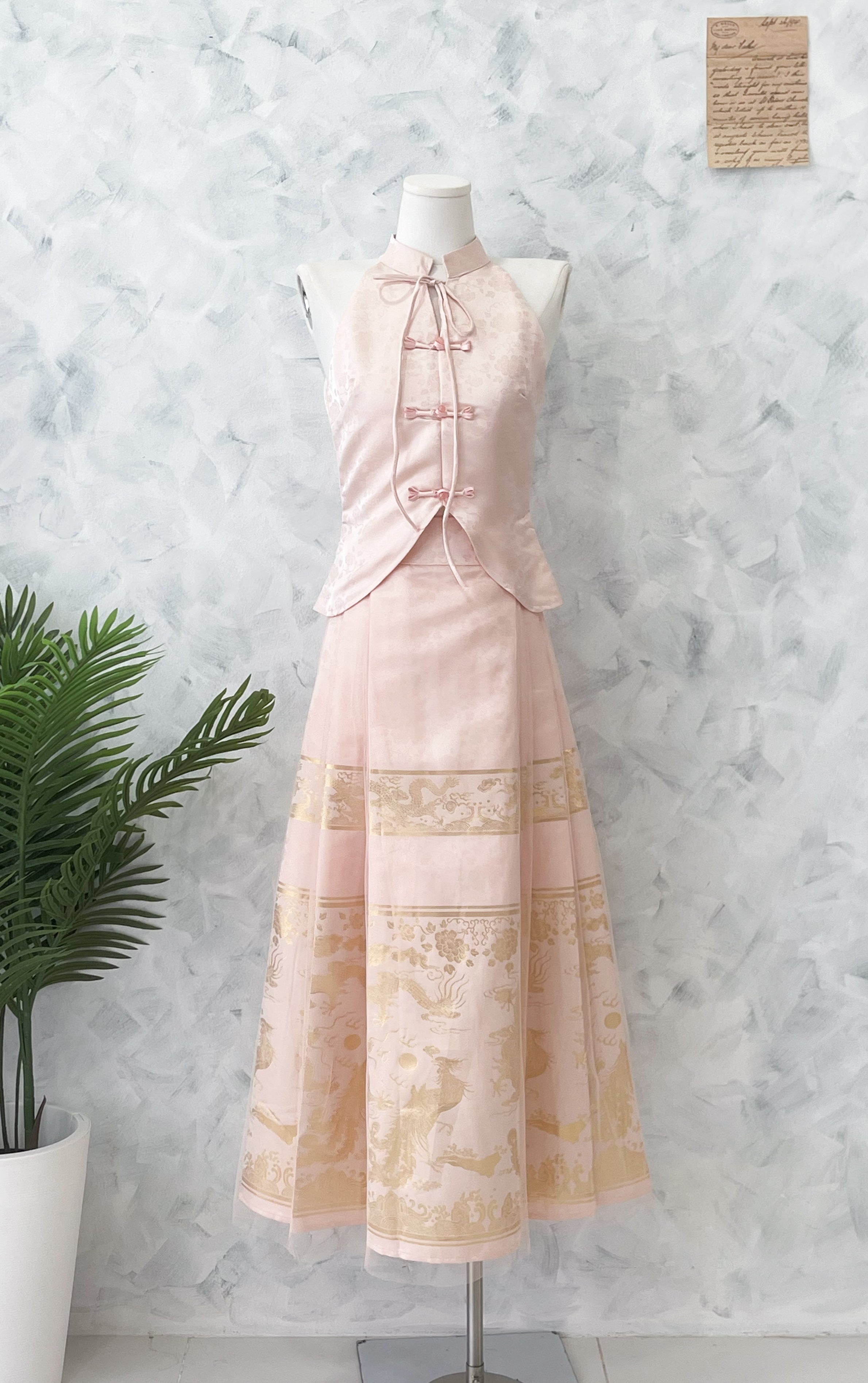 【SS2707】高品质两件式高贵贵气金线龙凤展翔马面裙旗袍套装 缎面无袖旗袍上衣➕高腰百褶马面长裙 ❤️❤️