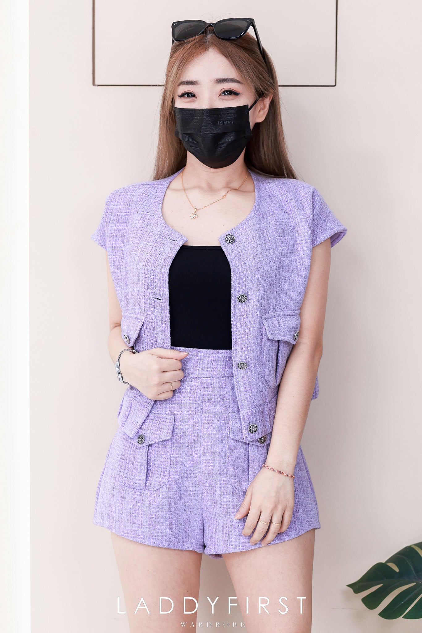 【SS3509】🧧 宠粉福利回馈 🧧 【LFW独家小圆饼】高品质两件式简约时尚小香风套装 小香风出袖上衣➕小香风高腰百搭短裤，有口袋 ❤️❤️