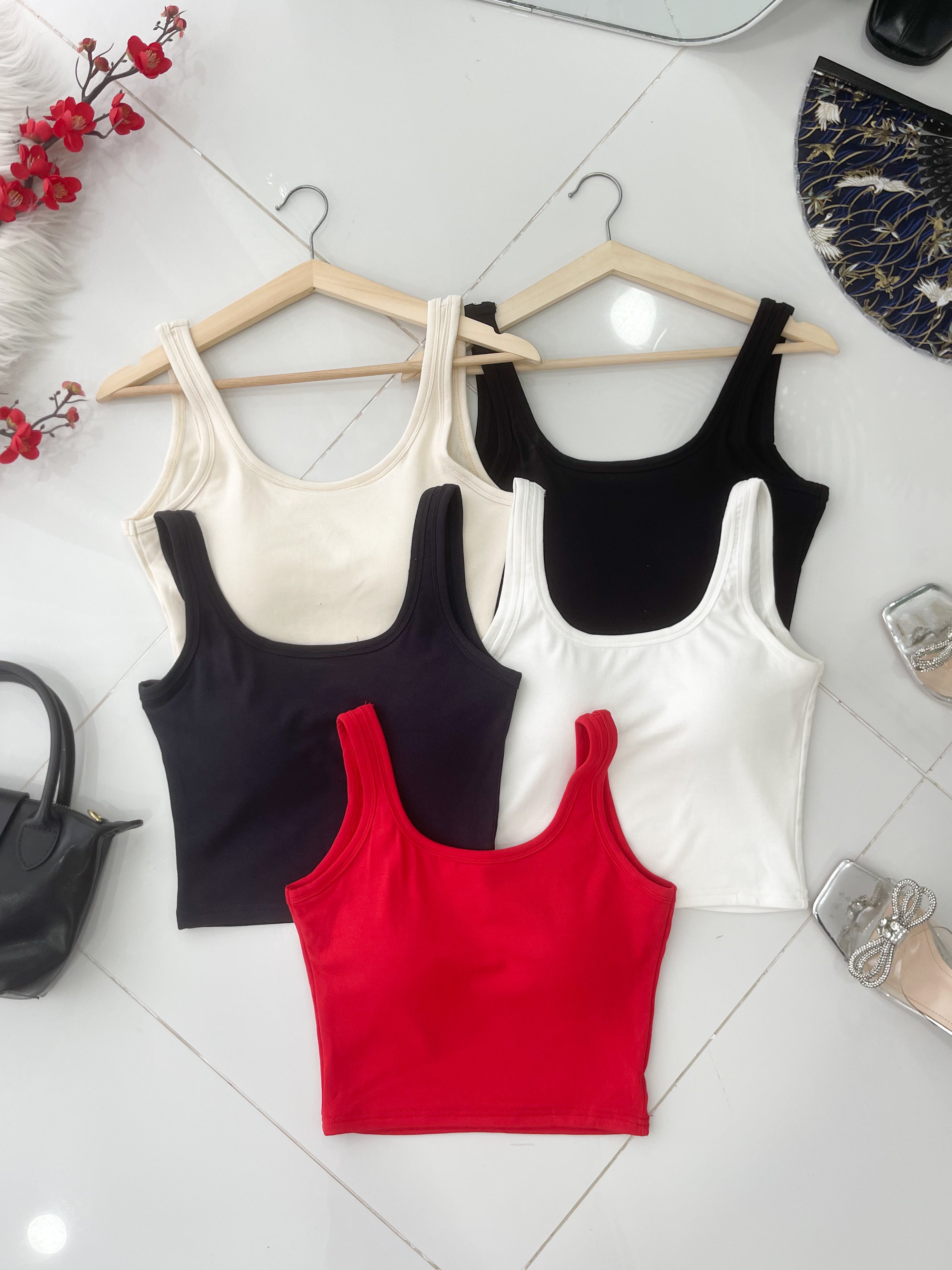 【T82978】高品质带胸垫纯棉弹力短版百搭背心上衣 ❤❤