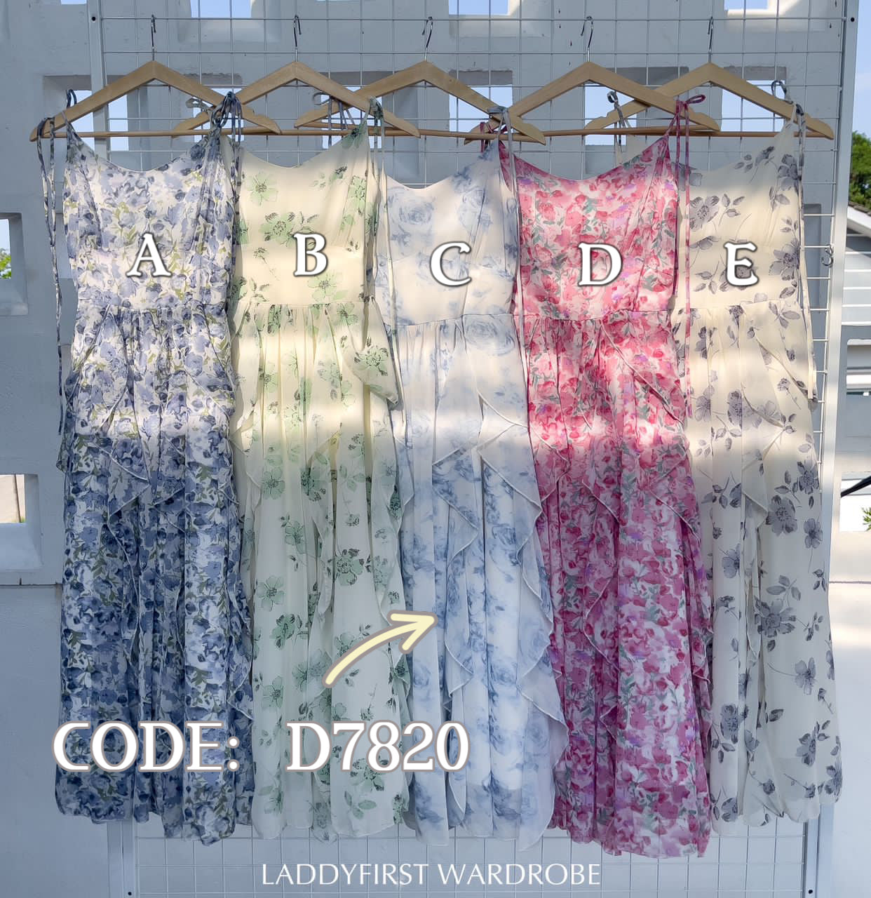 【D7820】V领超仙雪纺荷叶网纱肩带无袖碎花连身裙子，后副伸缩弹力【A-R1-C2】