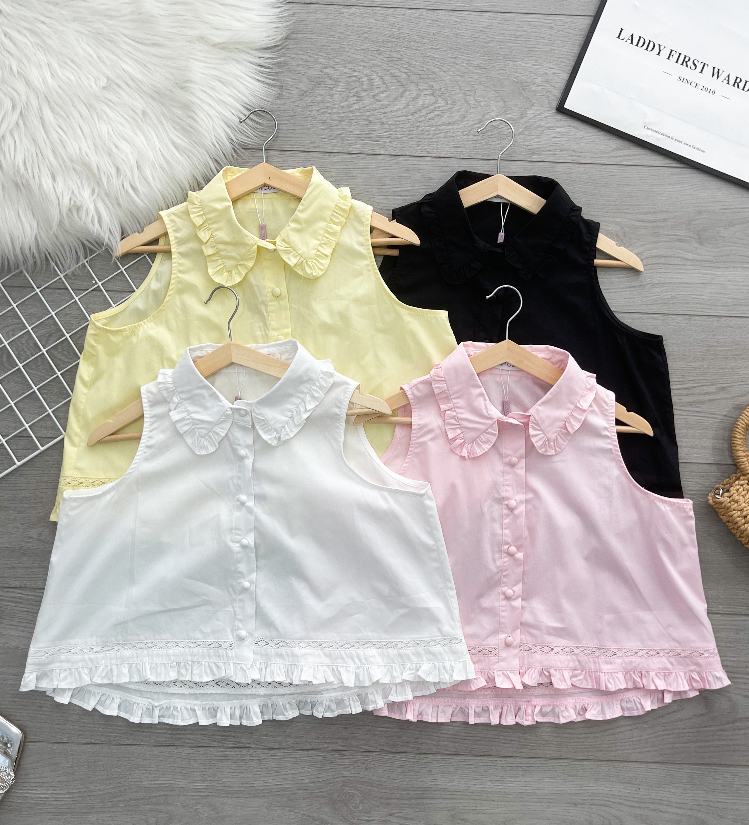 【T14504 / 65179】高品质减龄款娃娃领宽松版衬衫上衣 ❤❤ 【A-R1-C3】