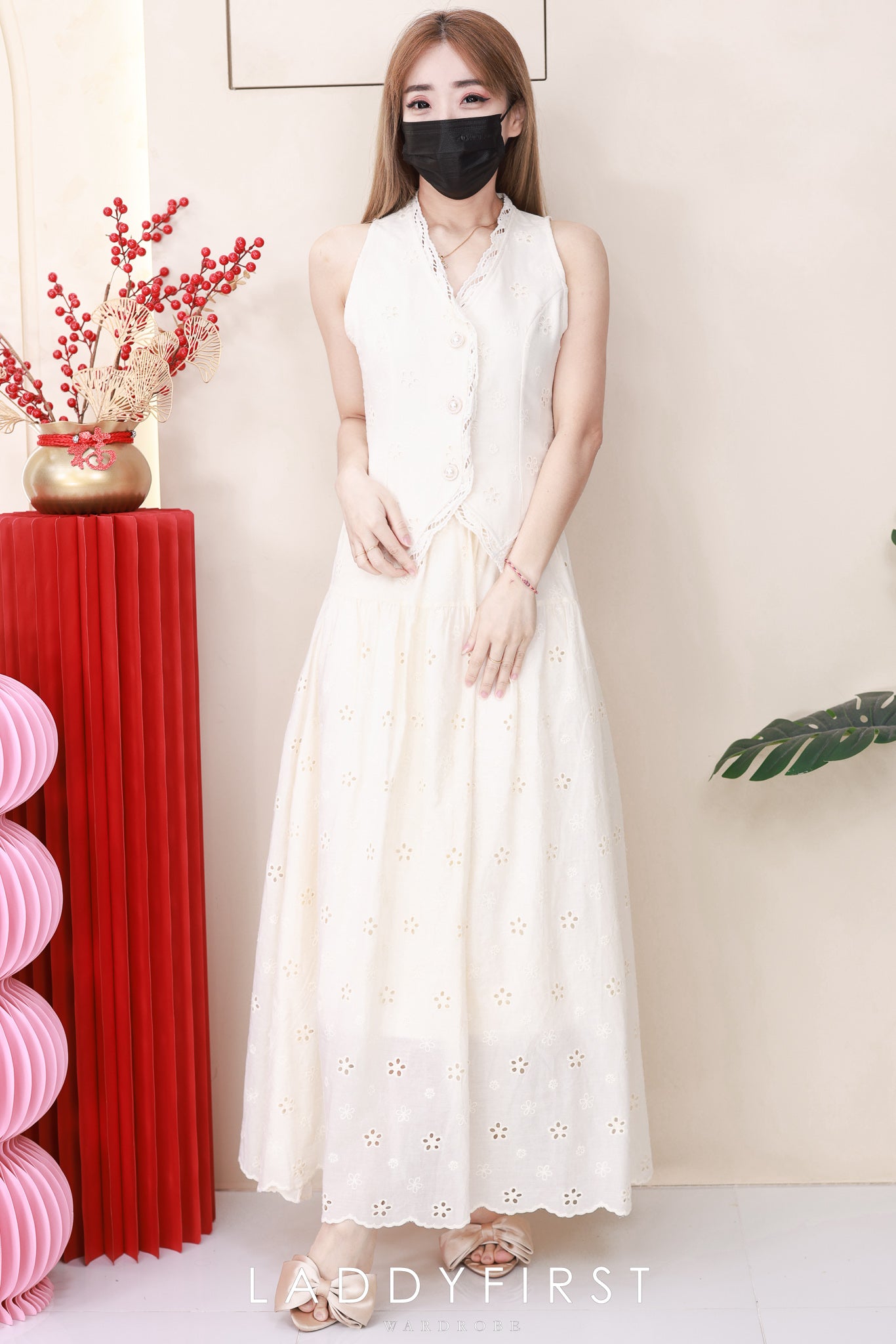 【SS2576】高品质两件式仙气温柔风桐花套装 V领无袖桐花上衣➕仙气感桐花高腰长裙 ❤️❤️