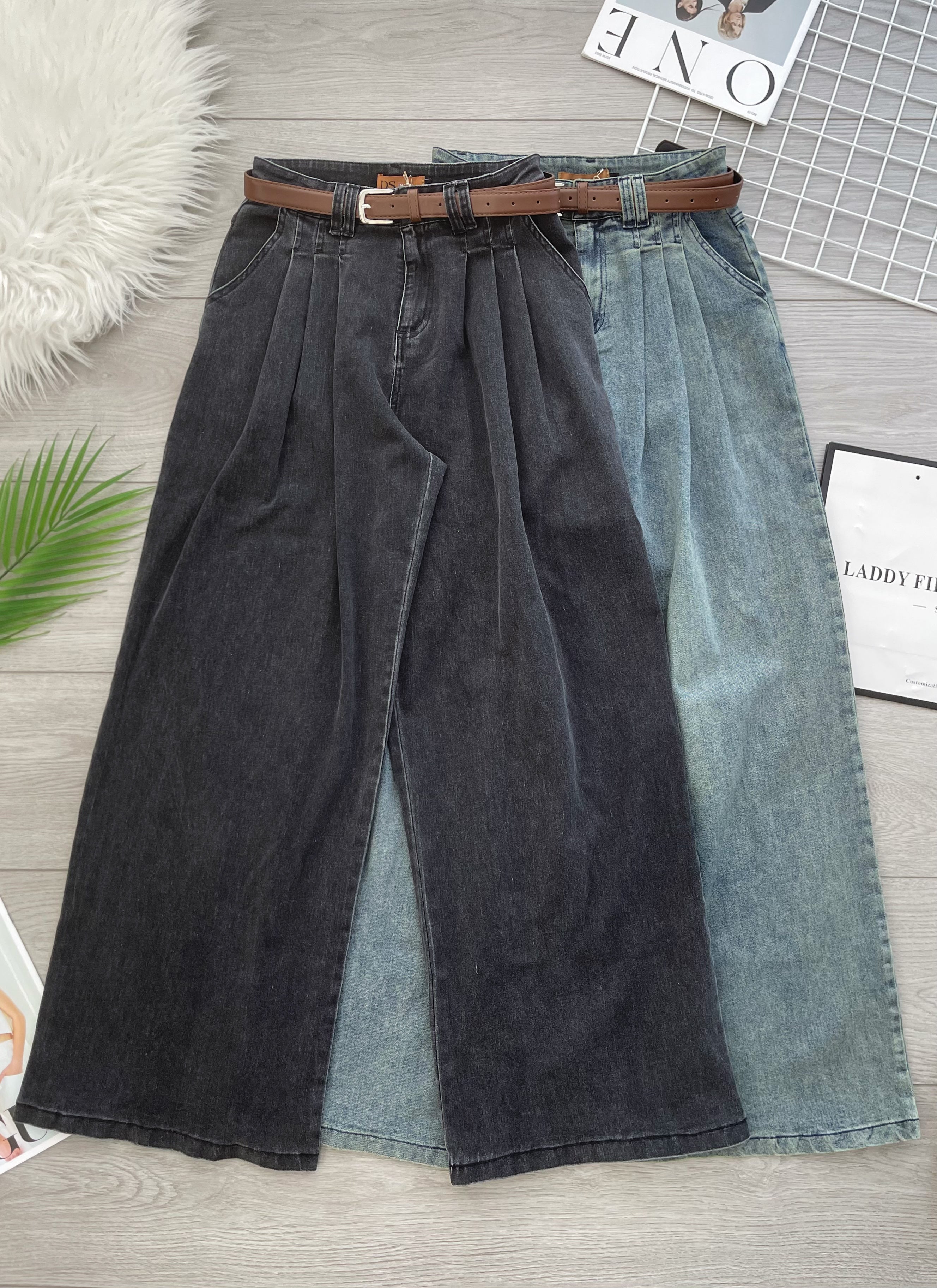 【L51357-1】⚡补货预订款⚡高品质显瘦显长腿直筒阔脚COTTON JEANS牛仔高腰百搭短裤，搭配配送腰带，有口袋 ❤️❤️