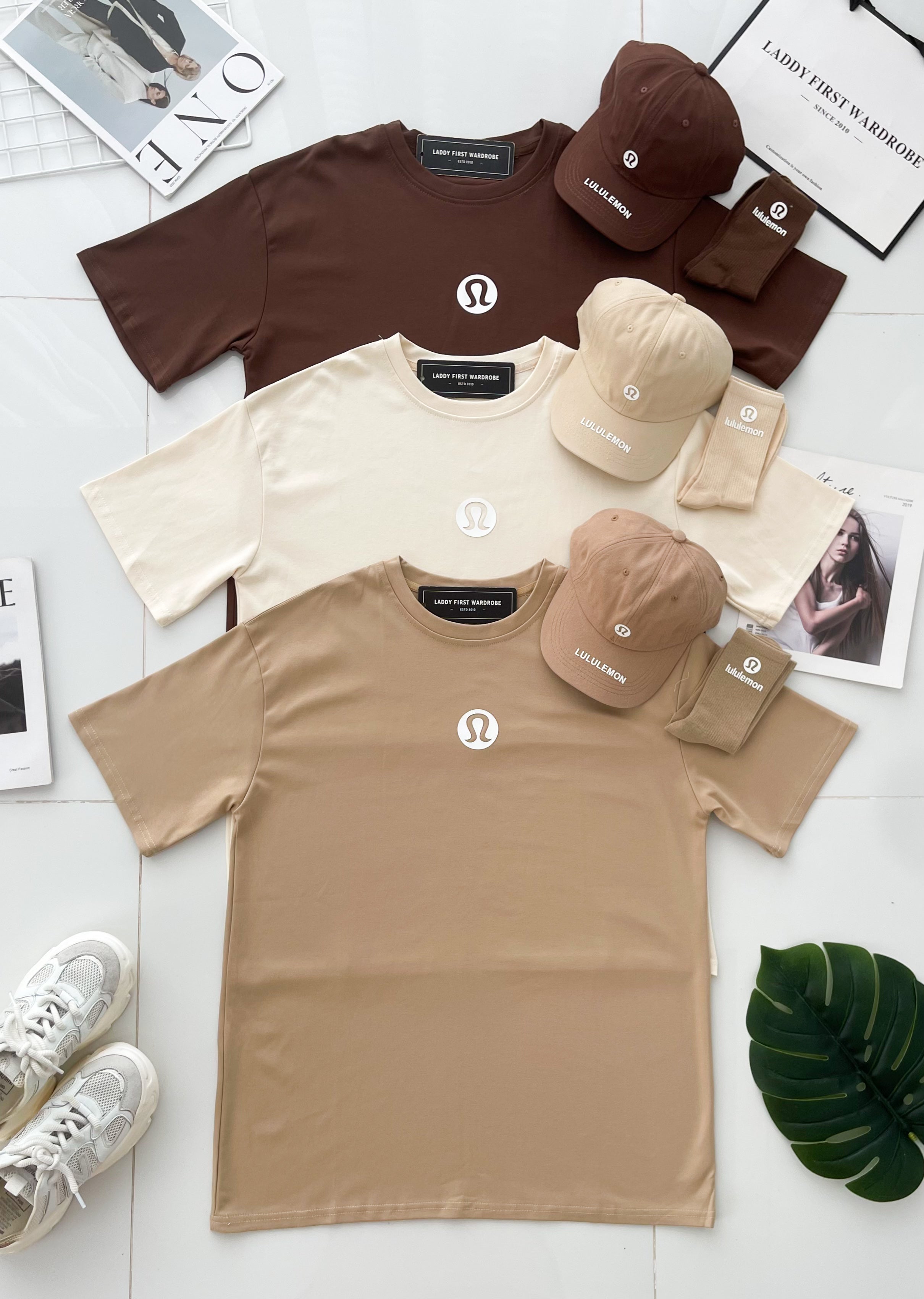 【O1167】高品质三件套男女同款纯棉Oversized 潮流时尚上衣 ❤️❤️ 上衣👕➕帽子🧢➕袜子🧦