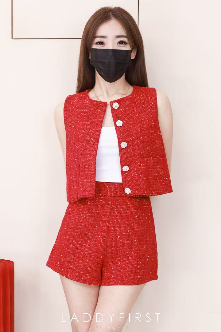 【SS3549】【LFW独家小圆饼】高品质两件式高级感气质小香风时尚套装 小香风无袖上衣➕小香风高腰百搭短裤，有口袋 ❤️❤️【F-R1-C5】