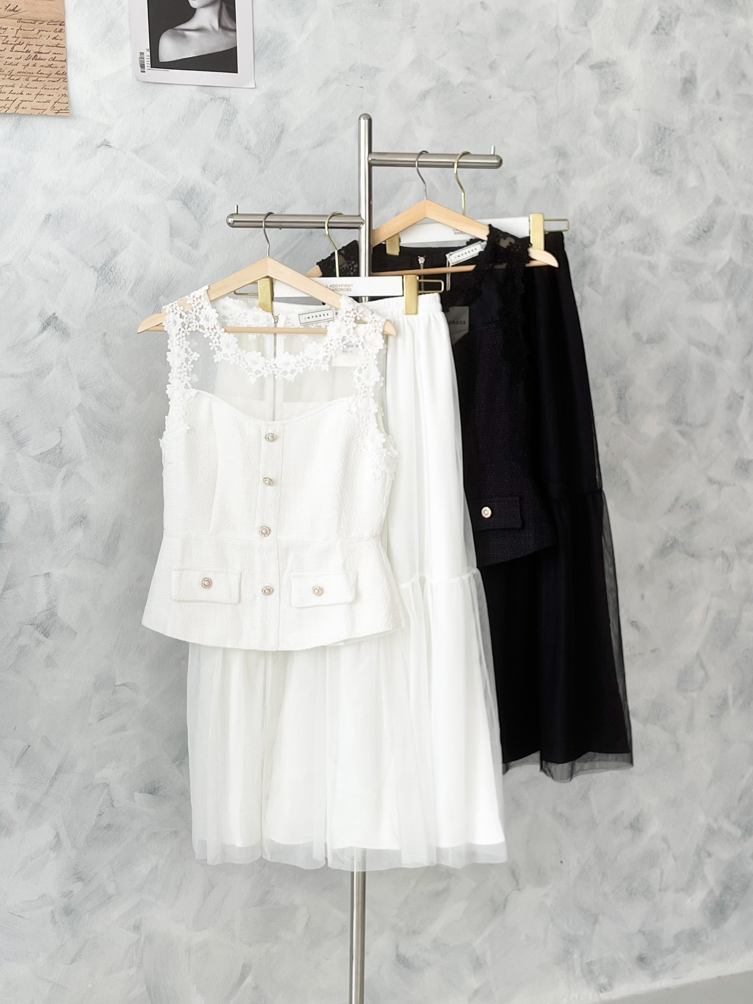 【SS6636】高品质两件式韩式轻奢风时尚套装 小香风上衣➕松紧腰弹力蛋糕网纱长裙 ❤️❤️