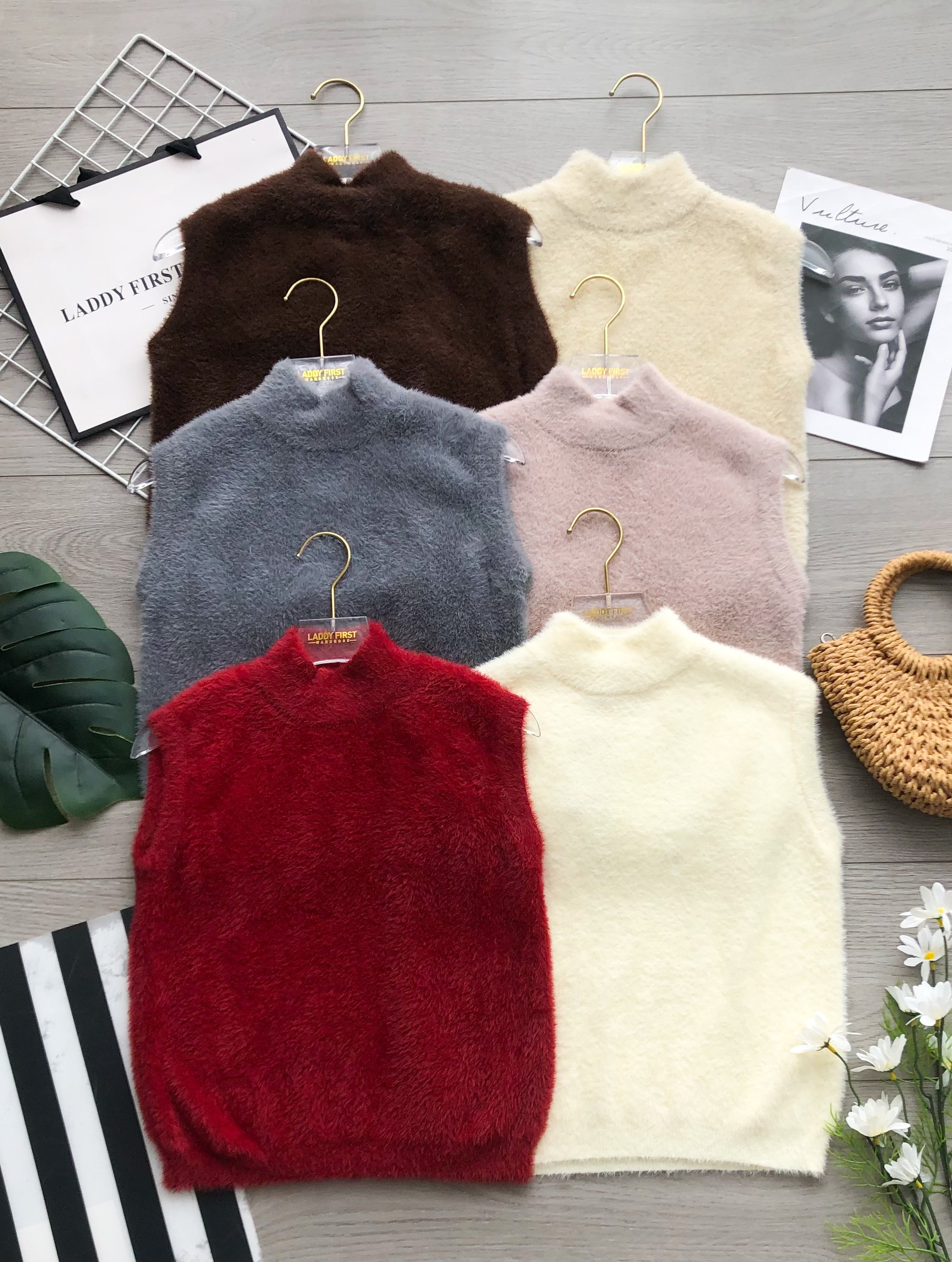 【T7044】高品质微高领针织弹力柔软细腻毛毛无袖上衣 ❤❤