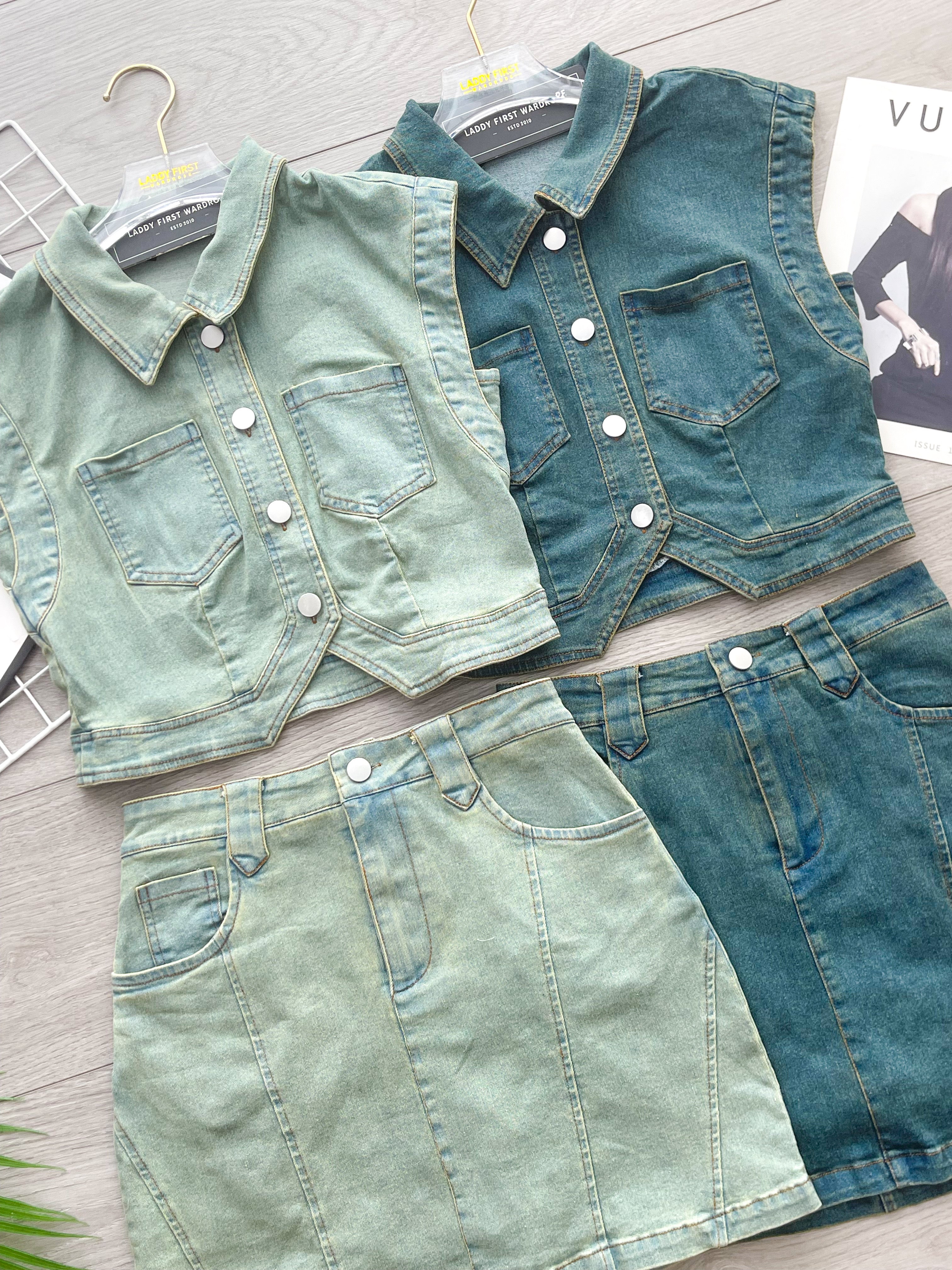 【SS21734 / 19783】高品质两件式韩系COTTON JEANS牛仔时尚套装 翻领出袖牛仔上衣➕A字牛仔高腰百搭裙子，内层有里布短裤，有口袋 ❤️❤️