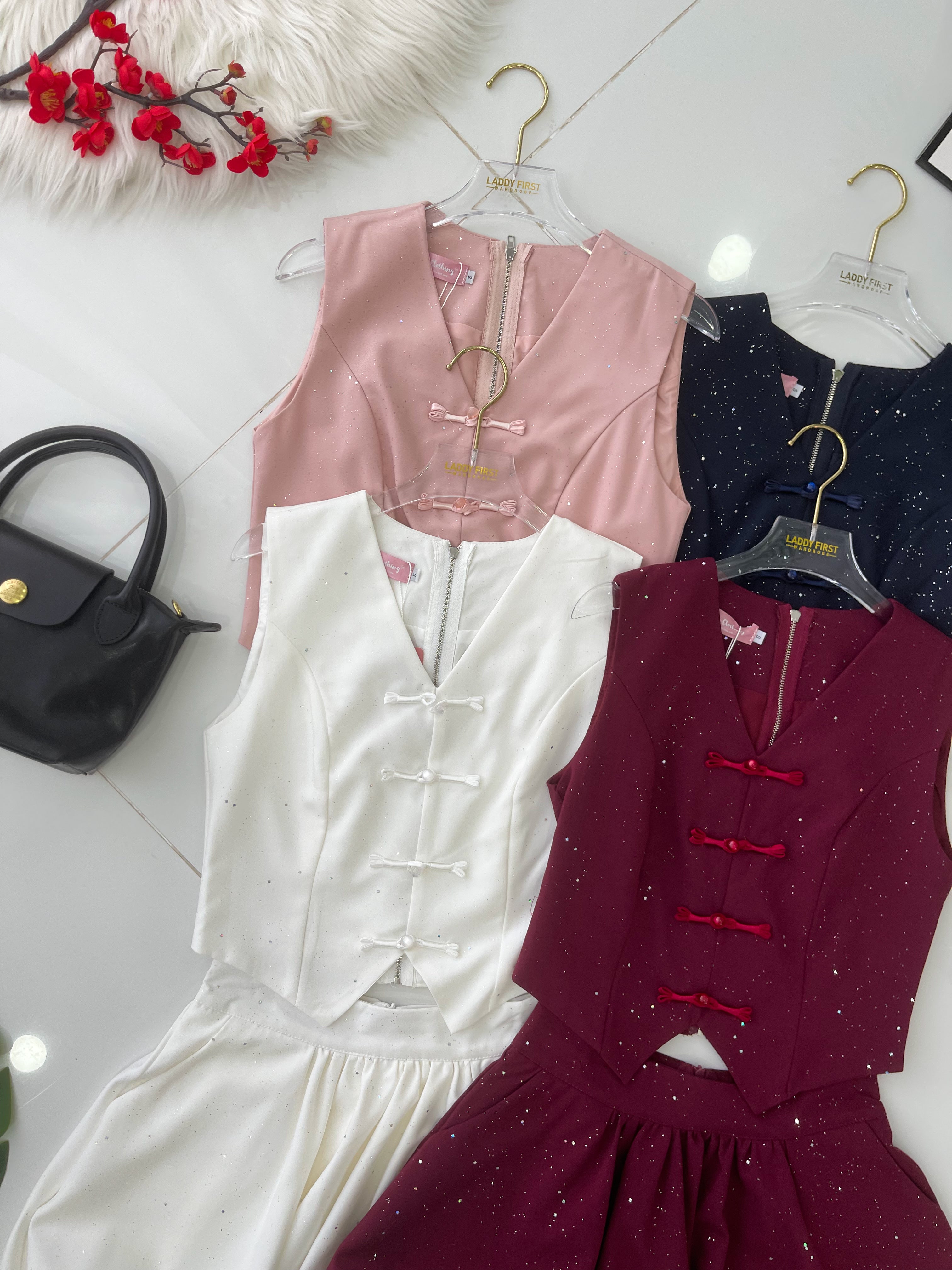 【SS6987】高品质两件式星空细闪新中式花苞旗袍套装 马甲式旗袍上衣➕高腰花苞裙子，内层有里布短裤 ❤️❤️【B-R1-C2】