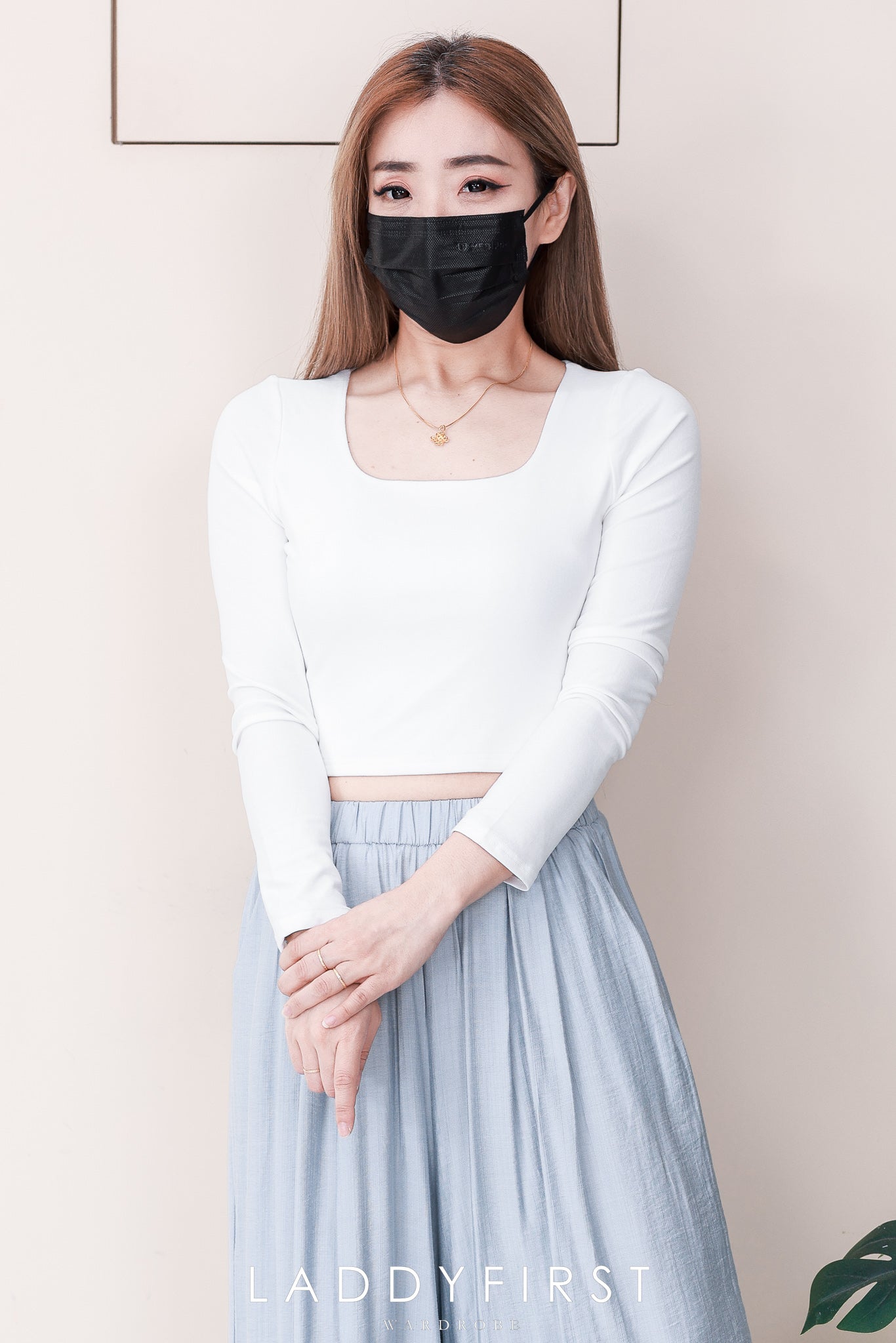 【T82654】高品质前双层纯棉弹力方领短版长袖百搭上衣 ❤❤