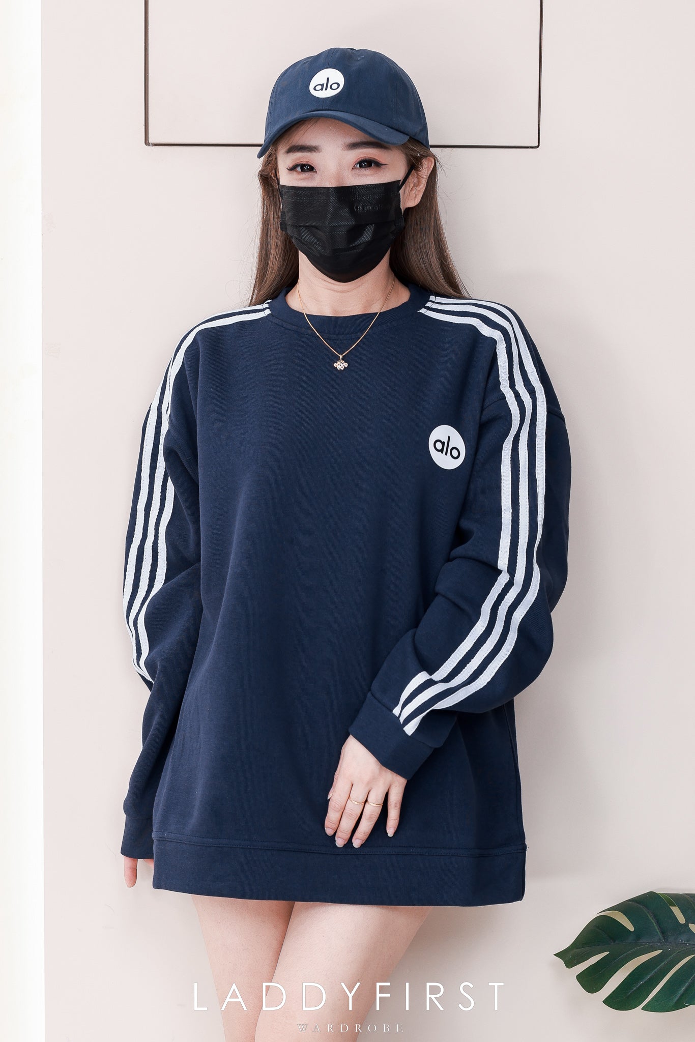 【O80111-1】⚡补货预订款⚡高品质三件套男女同款厚实卫衣棉Oversized 潮流时尚长袖上衣 ❤️❤️ 上衣👕➕帽子🧢➕袜子🧦