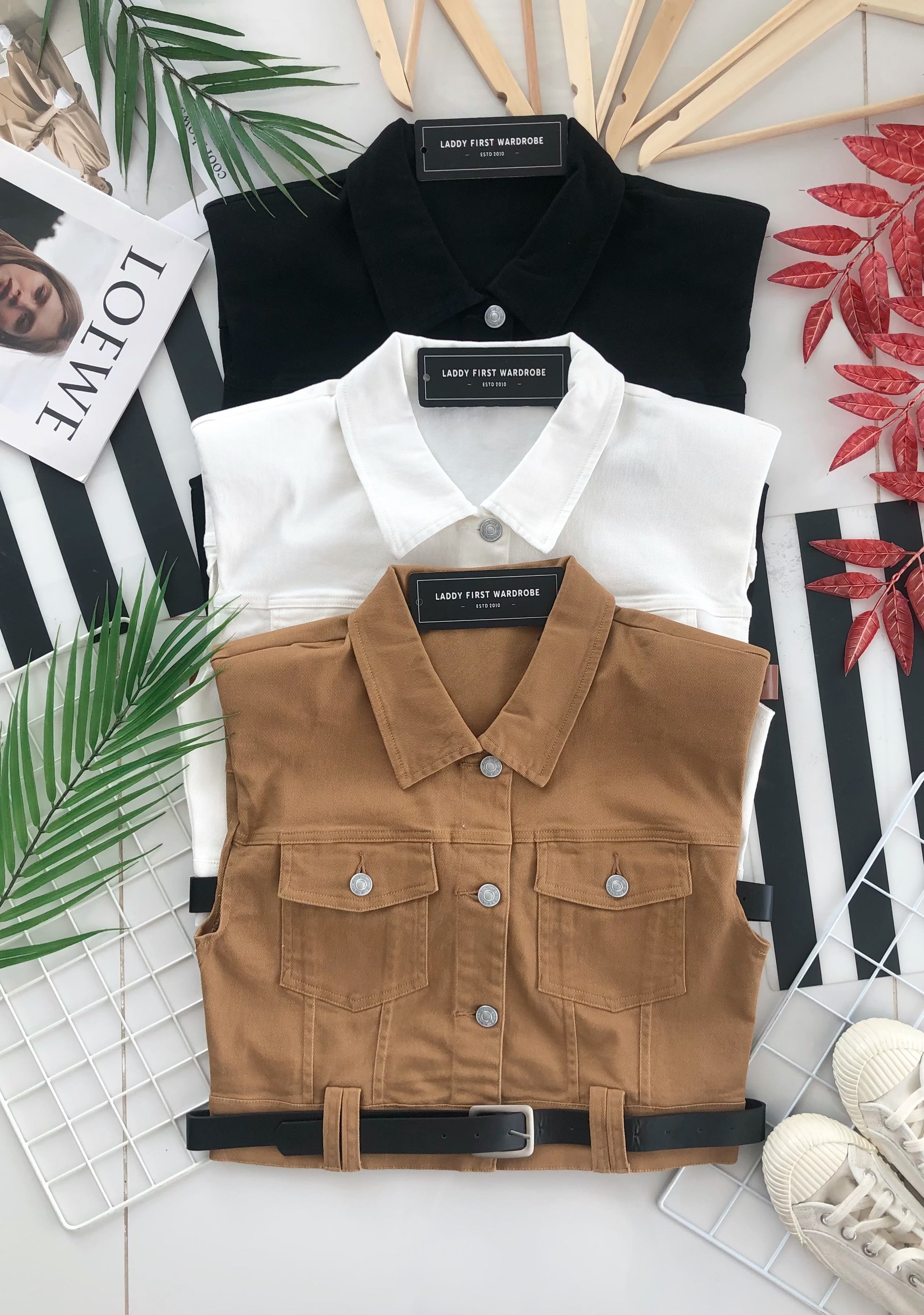 【T121366】翻领无袖加肩垫牛仔马甲外套/上衣 #搭配配送腰带 #有肩垫 ❤️❤️