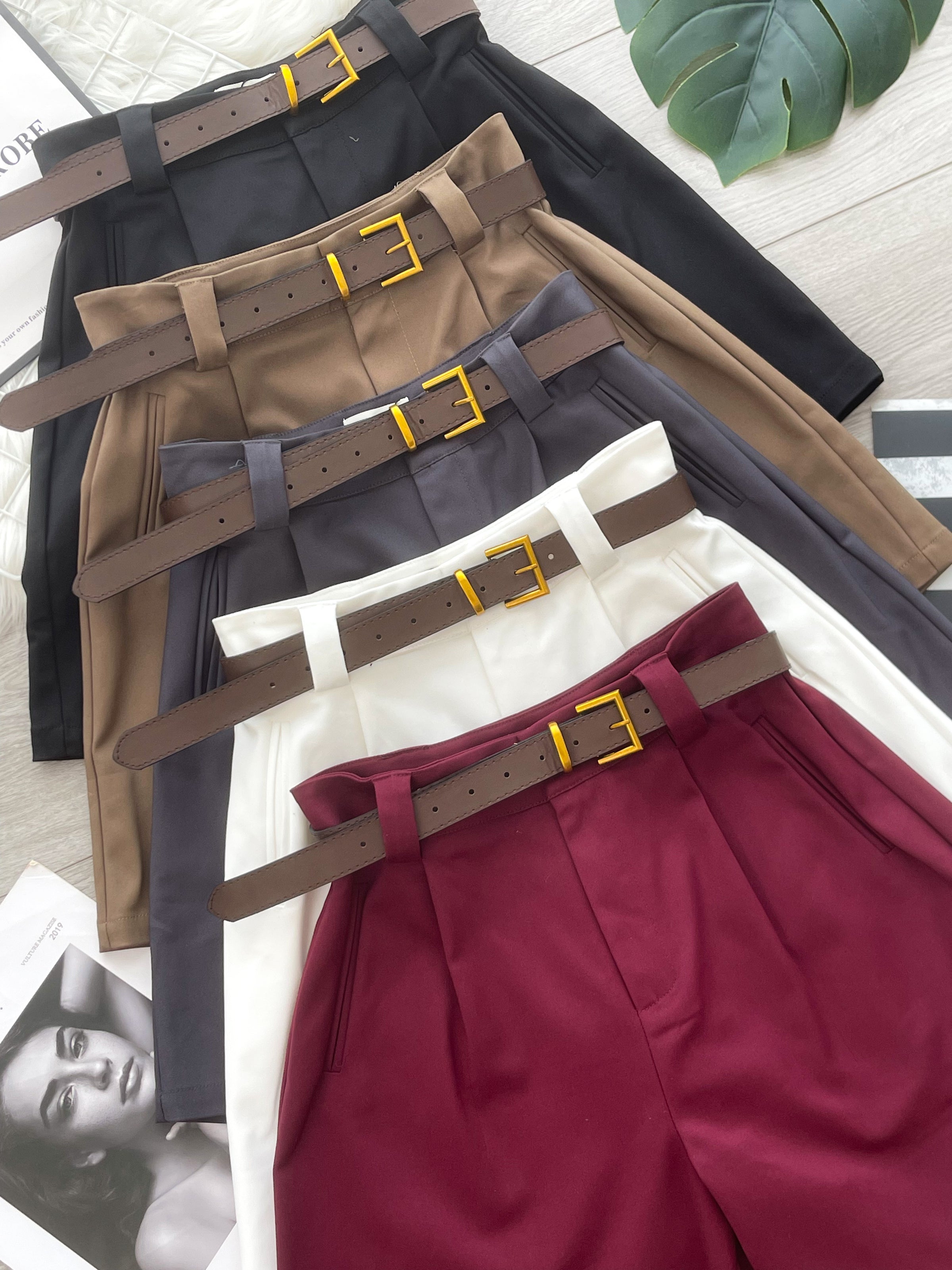 【S2621】高品质韩系复古风西装四分高腰百搭短裤，搭配配送腰带，有口袋 ❤️❤️ 【A-R1-C1】