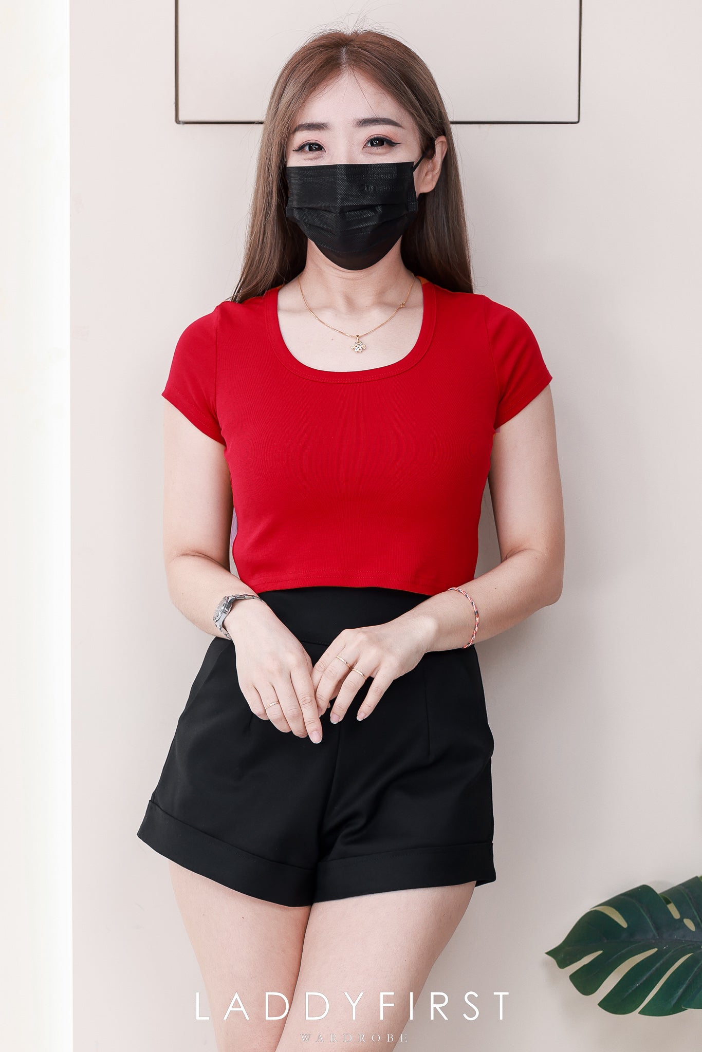 【T6011】🧧 福利抢购 🧧 独家爆款高品质纯棉弹力U领短袖简约日常百搭款上衣 #衣柜必入手百搭款 ❤❤