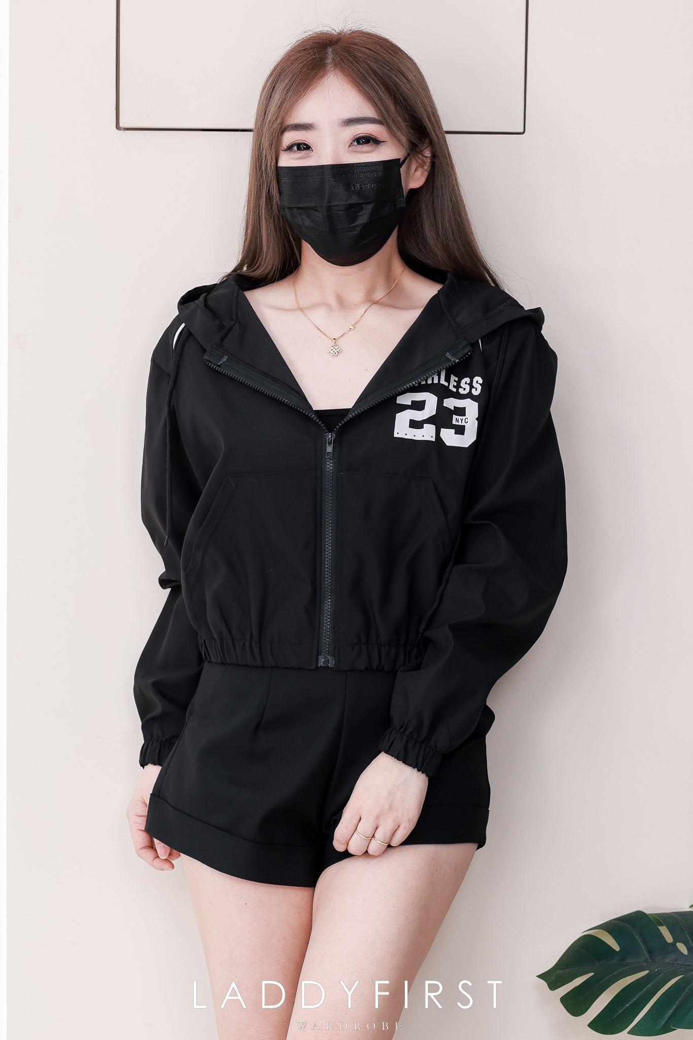 【JK8203】高品质23号雨衣质感连帽长袖防嗮运动卫衣，有口袋 ❤❤