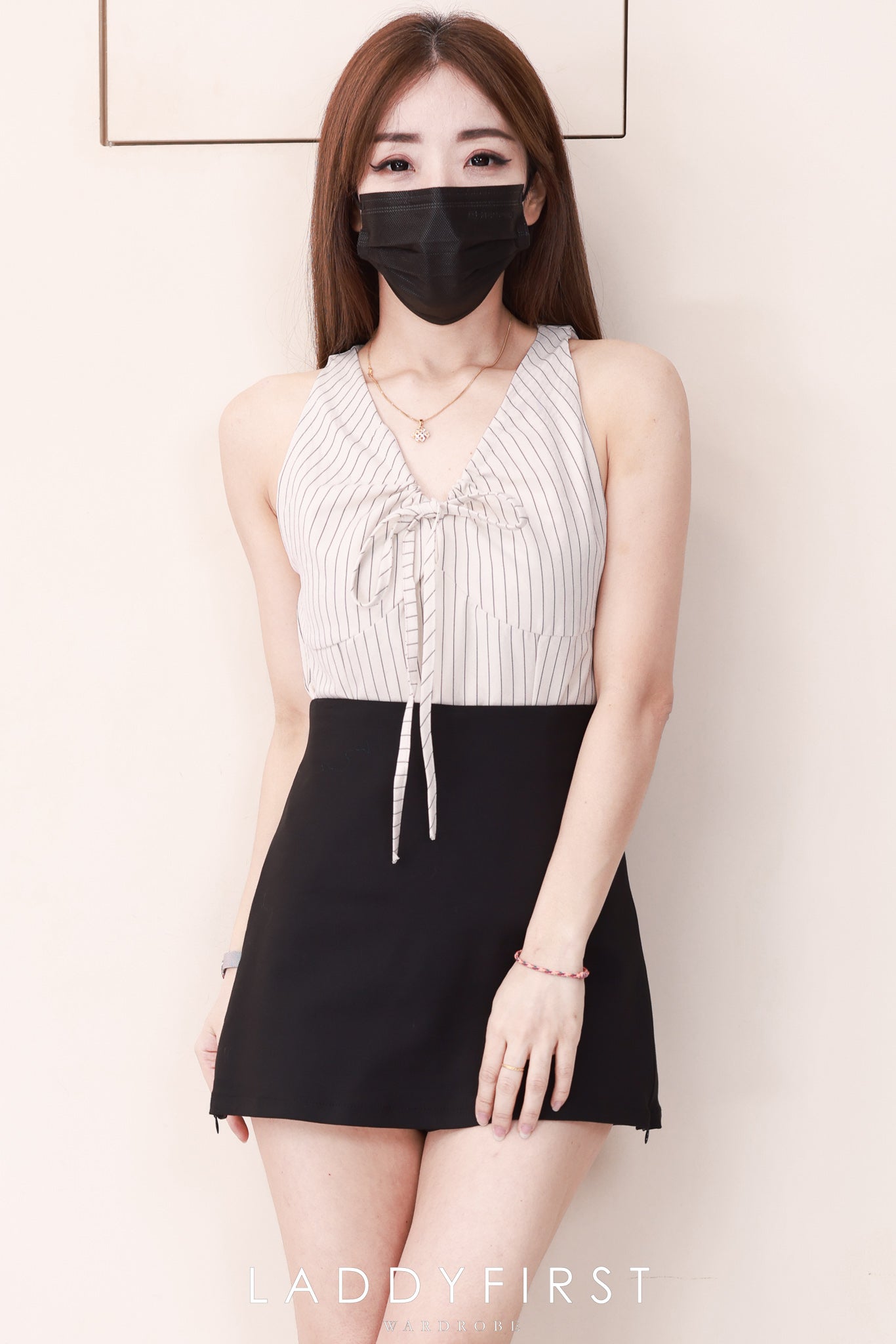 【T6969】高品质韩系御姐风线条时尚无袖上衣 ❤❤【A-R1-C1】