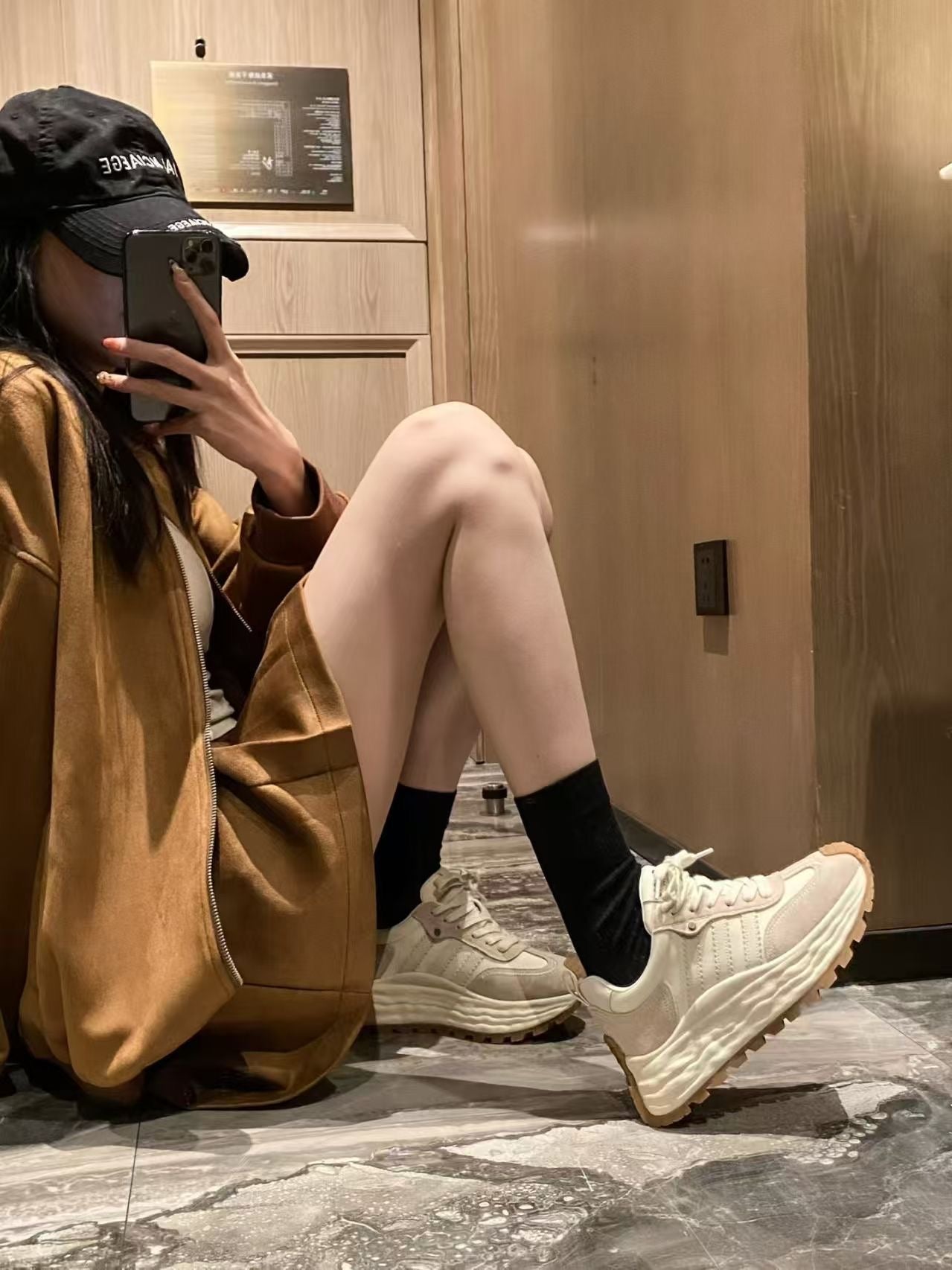 【R5577-1】🔅精选预售款🔅 高质量经典款松糕厚底阿甘鞋子 ❤️