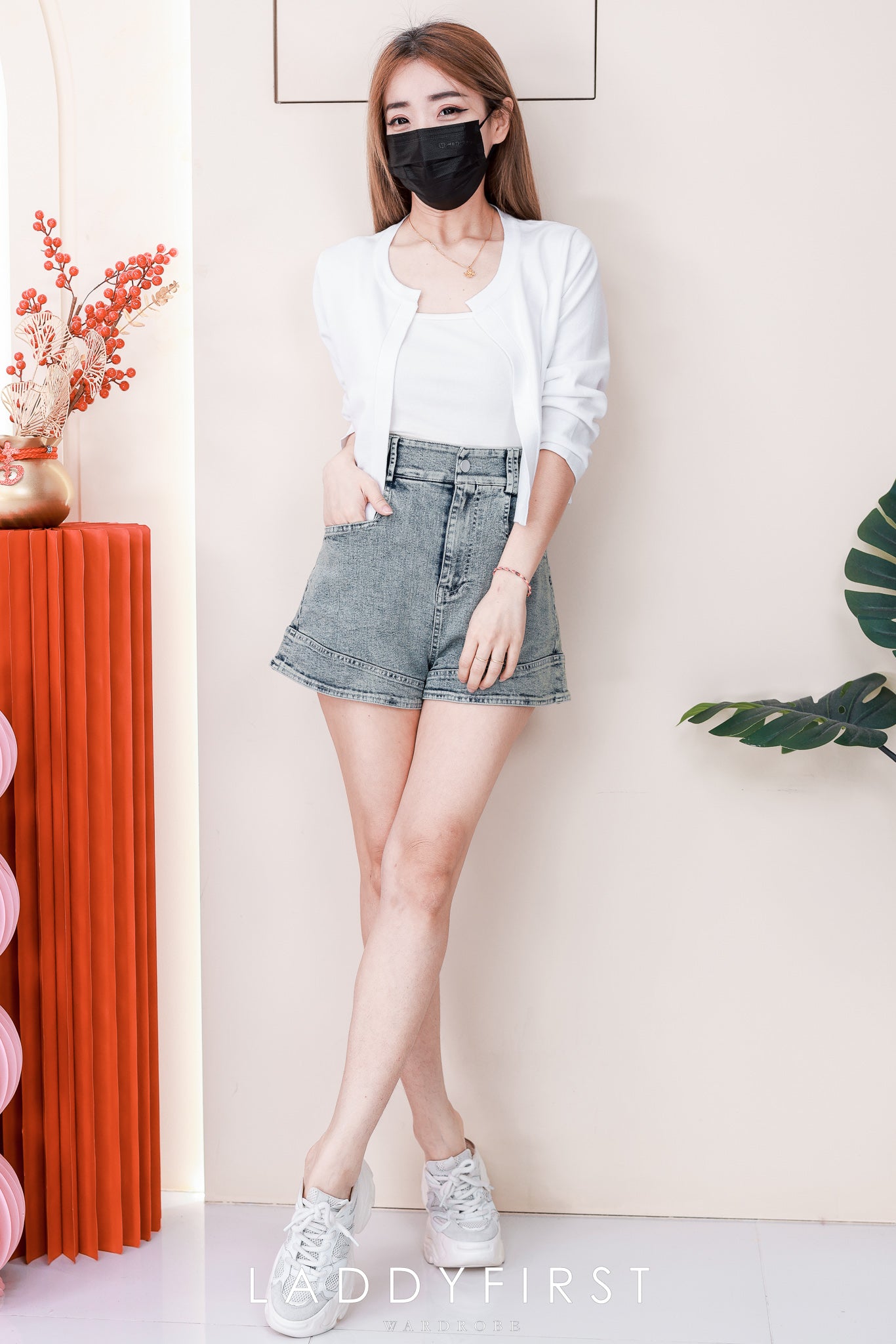 【S2653】高品质强推收腰显瘦雪花牛仔高腰百搭短裤，有口袋 ❤️❤️