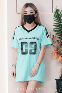 【T14260 / 9062】高品质V领09字母拉线设计纯棉OVERSIZED 上衣 ❤❤ 【B-R2-C4】