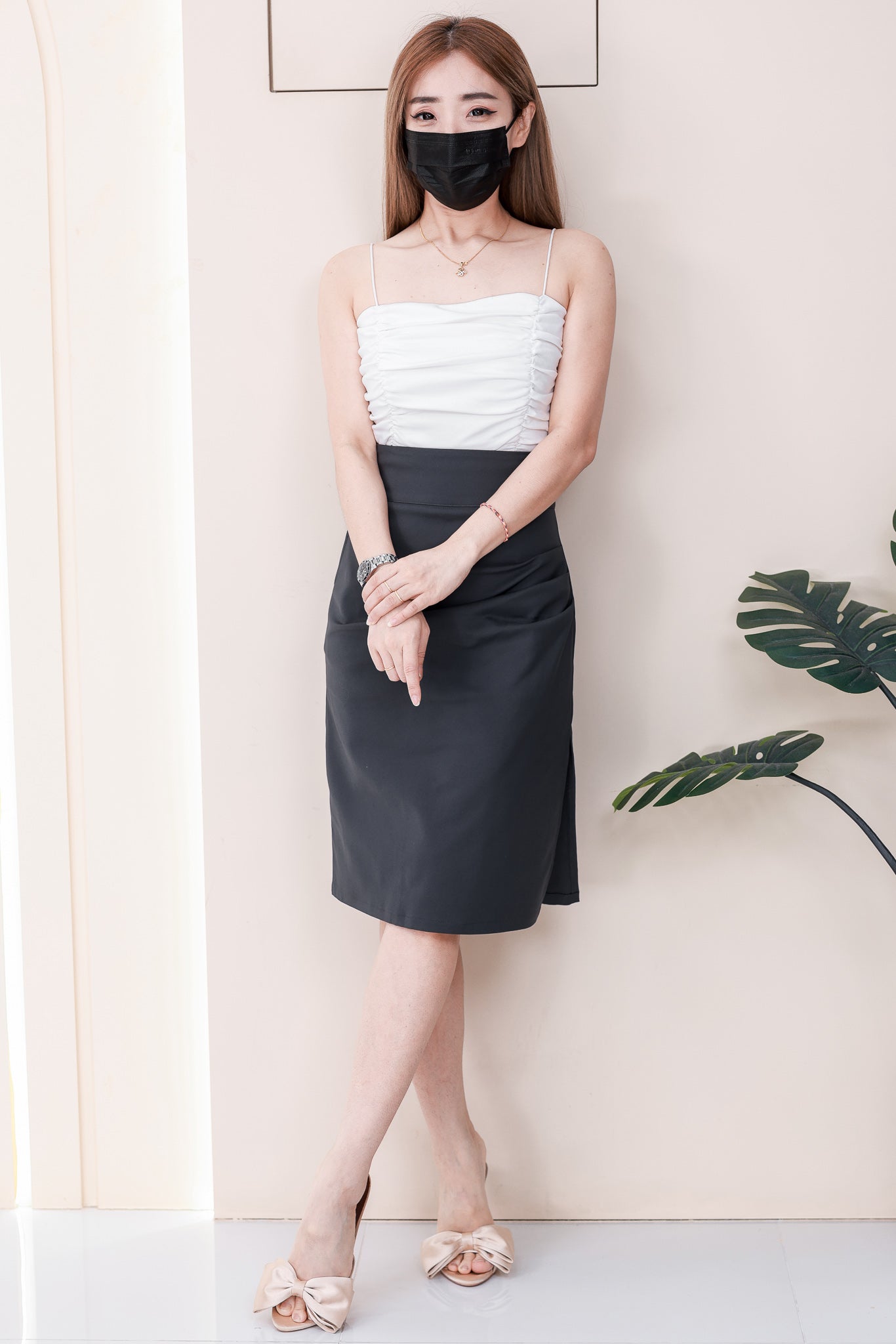 【L2624】高品质OL LOOK 压褶收腰设计西装高腰七分裙子，有口袋 ❤️❤️
