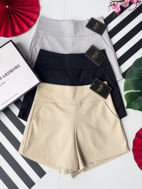 【S6644】【网站福利款✨】独家爆款【万能妹妹】高品质万能西装高腰休闲简约百搭短裤，后中隐形拉链，有口袋，内层加里布 #百搭必备 🔥🔥 【D-R1-C1】