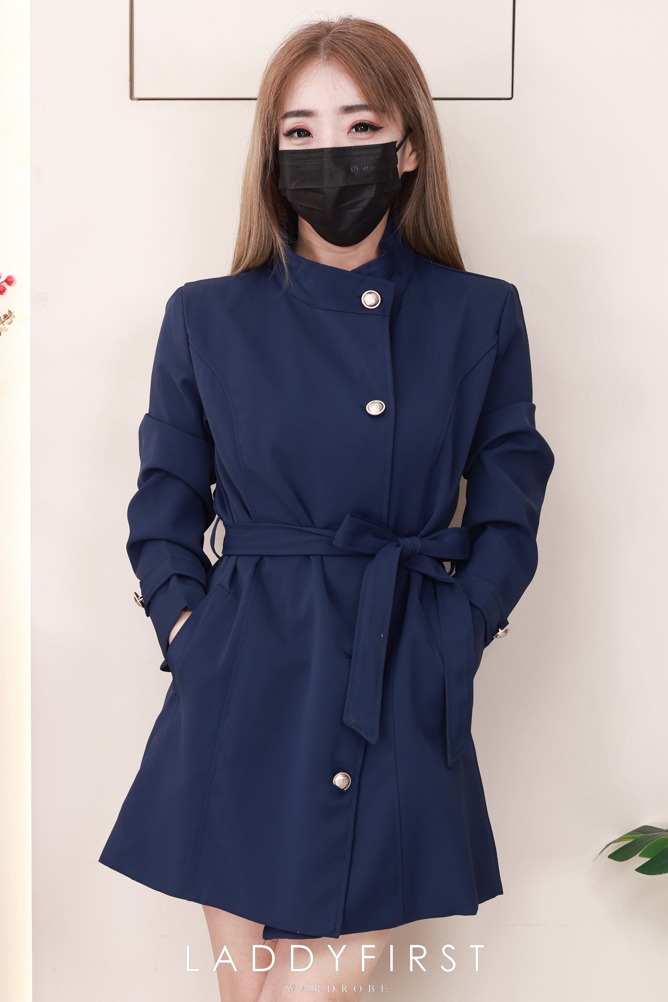 【JK2358】高品质韩式度假风气质立领长袖风衣外套/连身裙子，自辨腰带收腰，有口袋 ❤️❤️