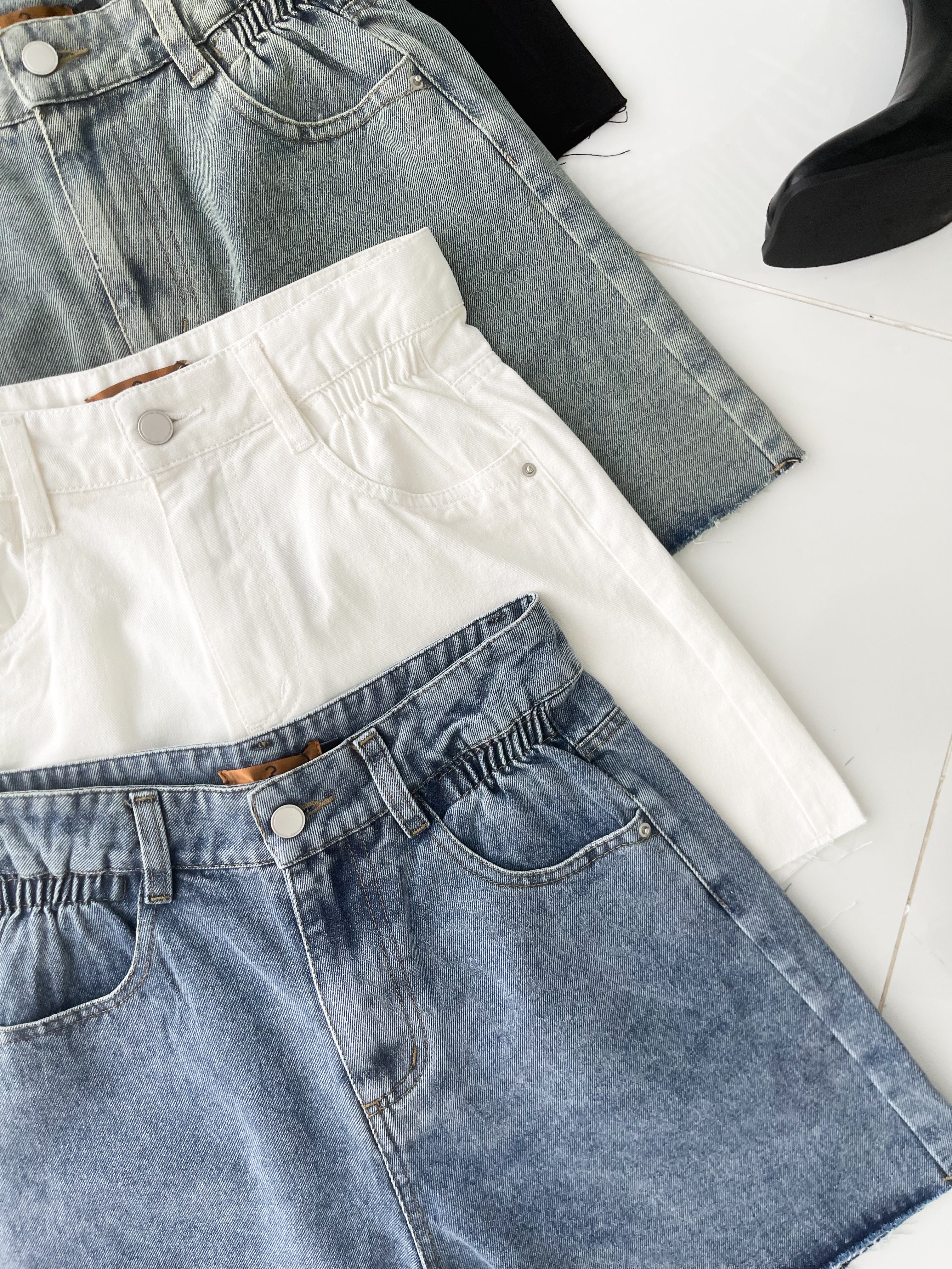 【S121573】高品质简约日常休闲百搭牛仔短裤，有口袋 ❤️❤️