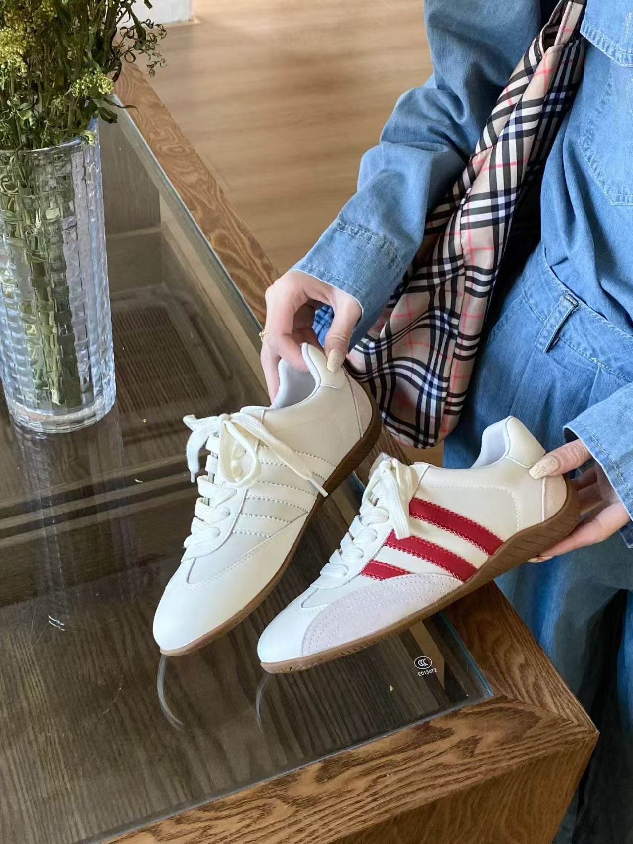 【R9135-3】🔅精选预售款🔅 高质量韩系街头风复古真皮经典三条杠阿甘鞋子 ❤️