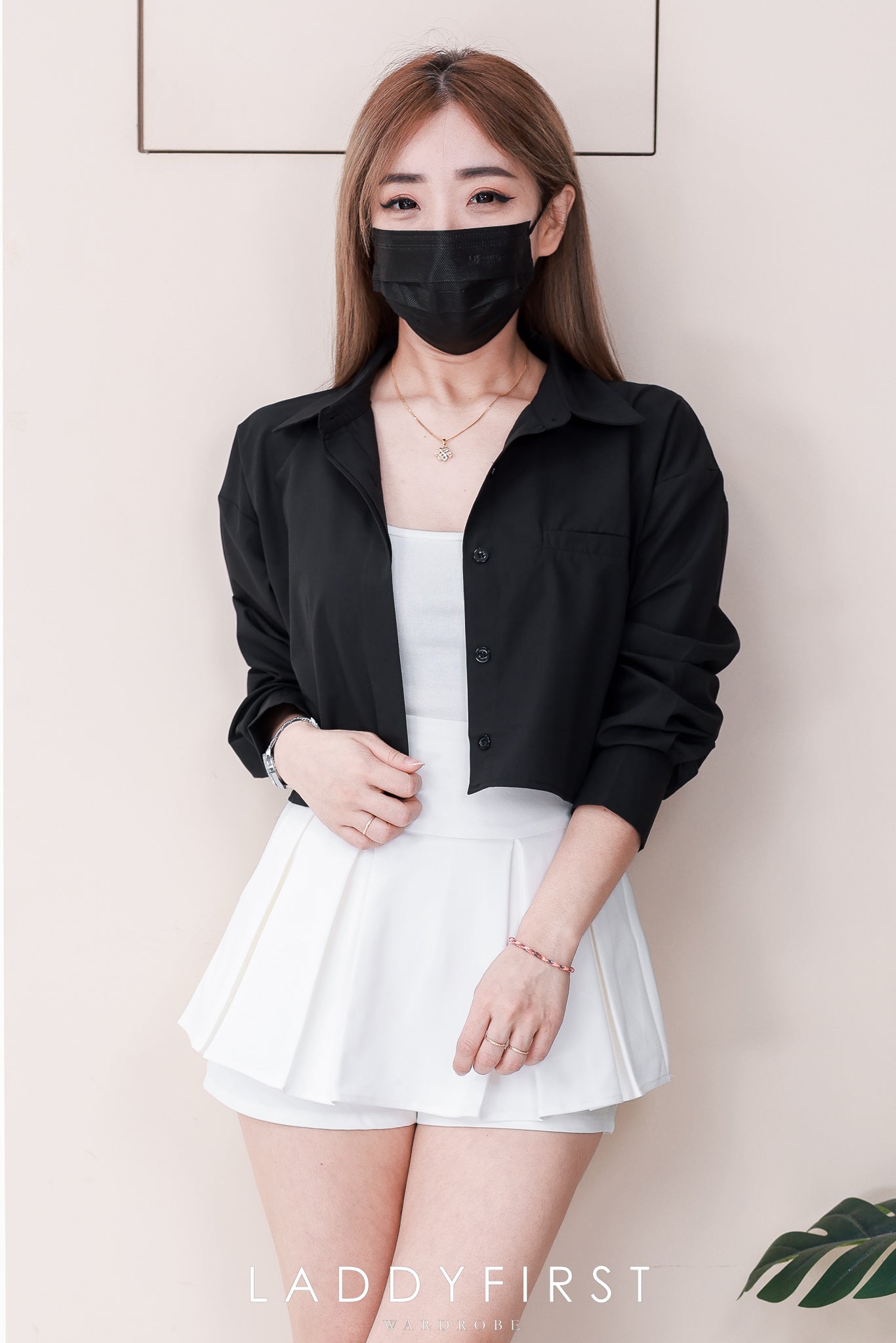 【T82656】【补厂家现货⚡⚡】高品质爆款宽松短版简约衬衫百搭长袖上衣 / 外套 ❤❤