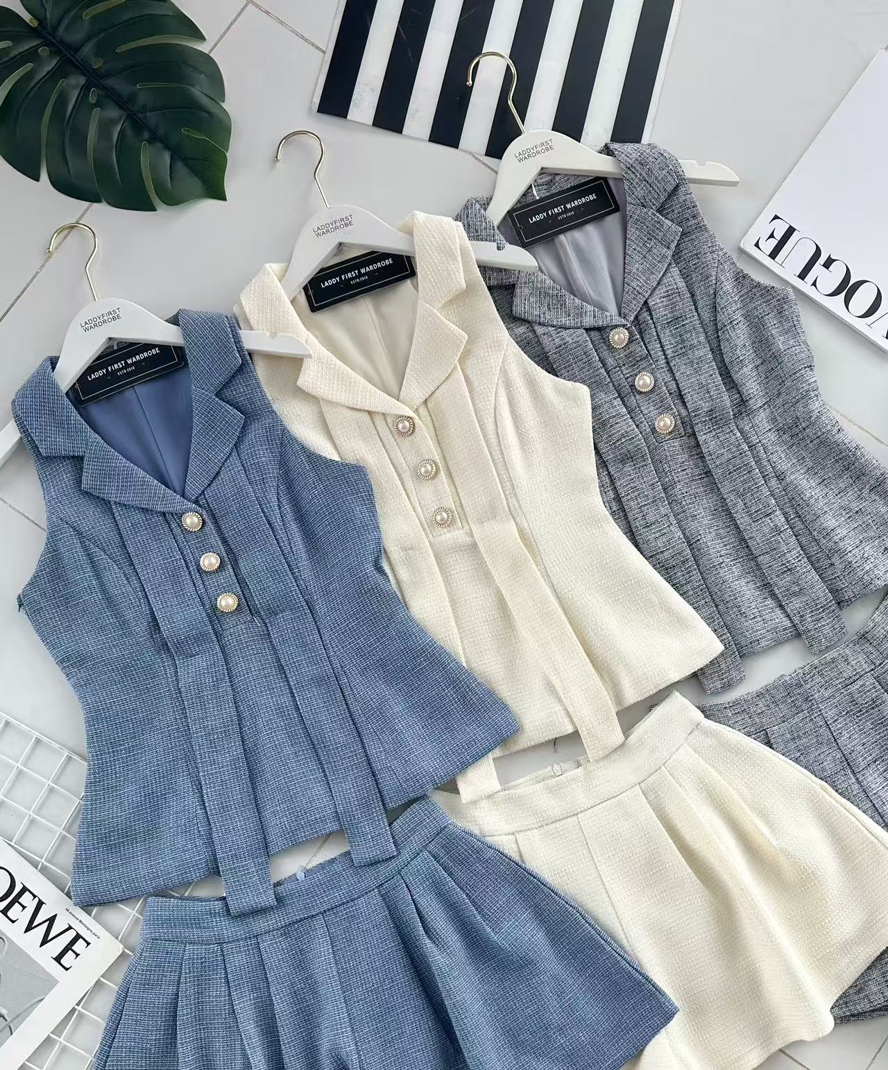 【SS21580 / 38185】高品质两件式高级感名媛小香风套装  翻领无袖连衣裙➕小香风阔腿高腰短裤 ❤️❤️