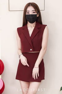 【SS99023】高品质两件式法式马甲式西装时尚套装 V翻领马甲式西装上衣➕西装高腰百搭裤裙，有口袋 ❤️❤️ 【A-R1-C4】