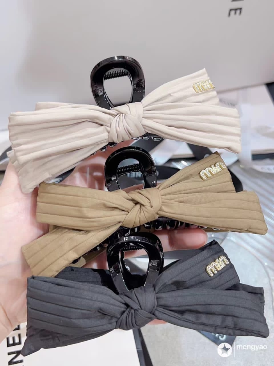 【A621】✅ 复古韩版双层蝴蝶结大号盘发发夹 ❤️