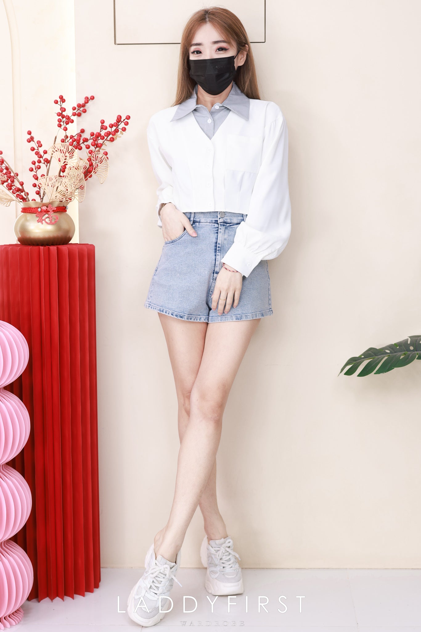 【S5776】高品质COTTON JEANS日常简约款牛仔高腰百搭短裤，有口袋 ❤️❤️