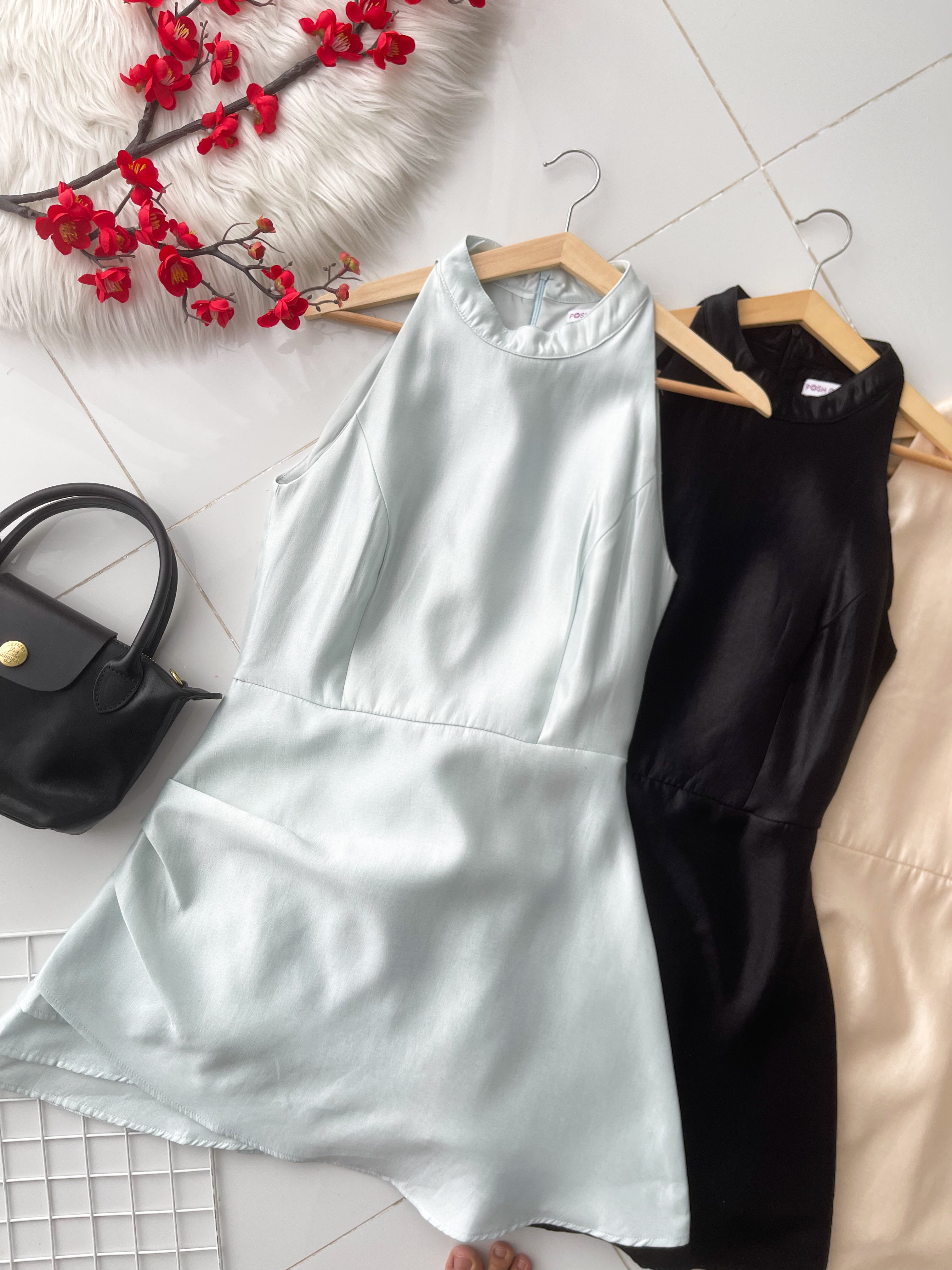 【D81699 / 65137】高品质高端气质缎面无袖连身裙子 ❤❤【A-R2-C2】