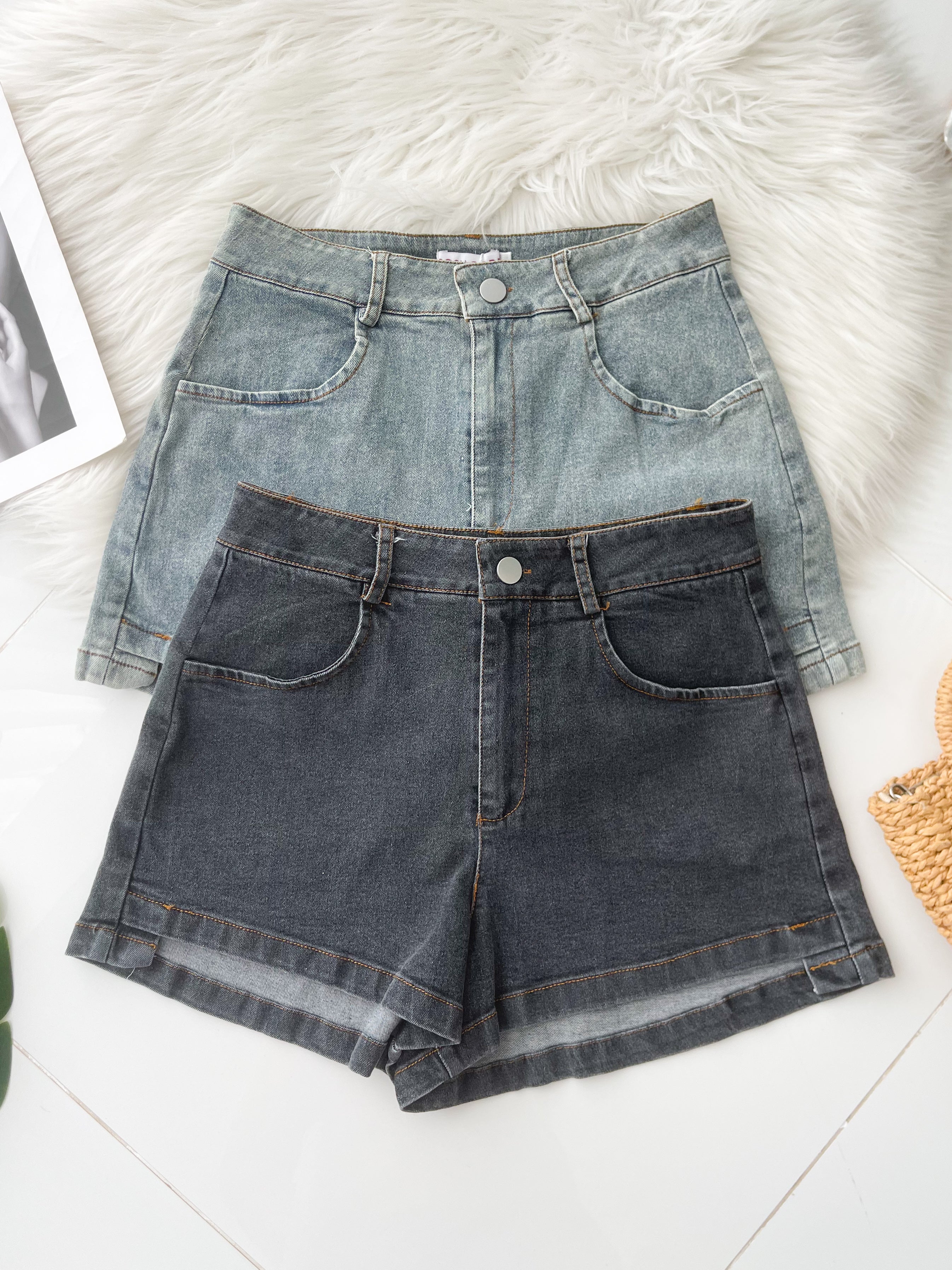 【S4969 / 19741】高品质COTTON JEANS简约日常休闲百搭牛仔长裤，有口袋 ❤️❤️