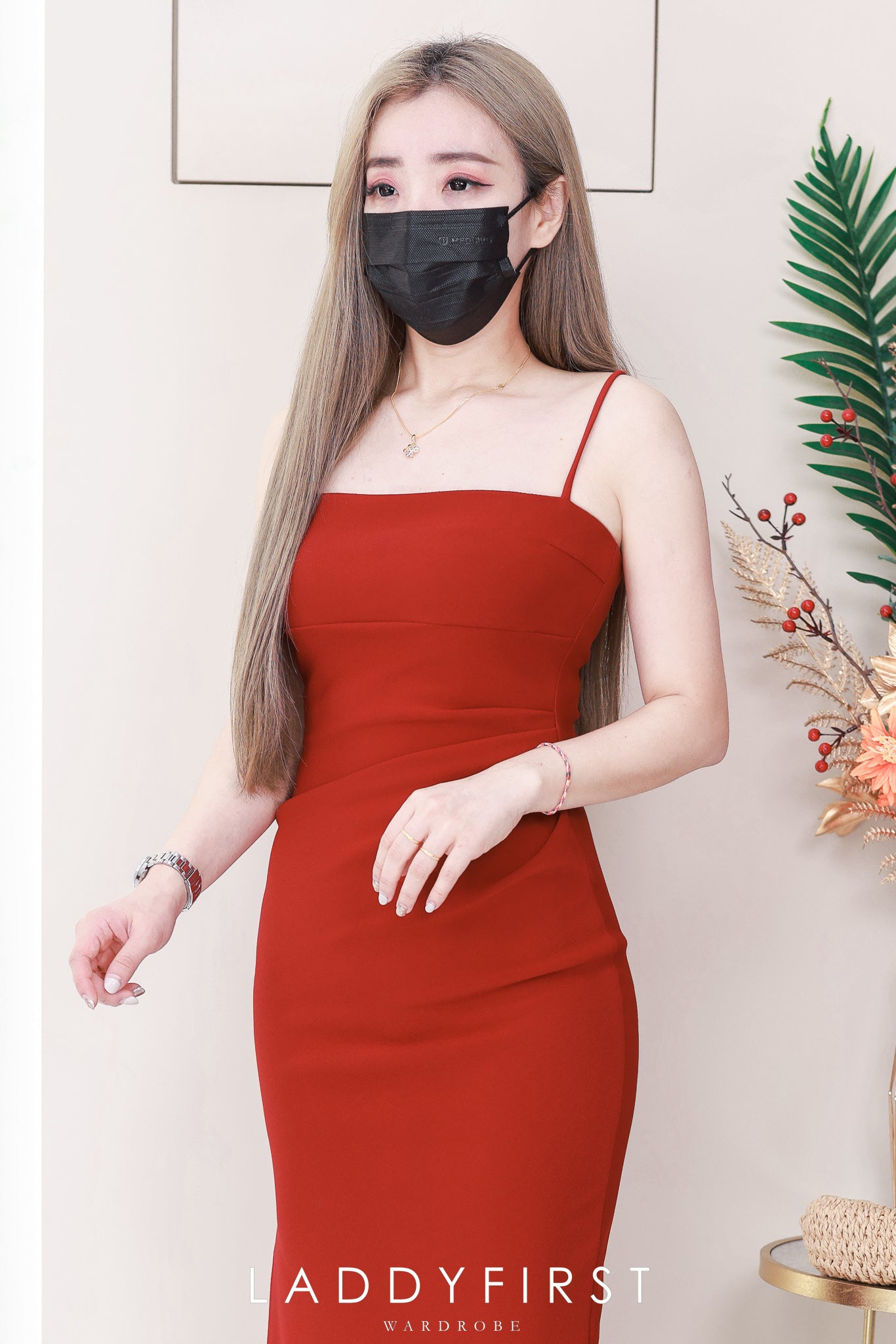 【D22392】时尚简约设计修身显瘦无袖肩带连身裙子 ❤️❤️【A-RU-C3】