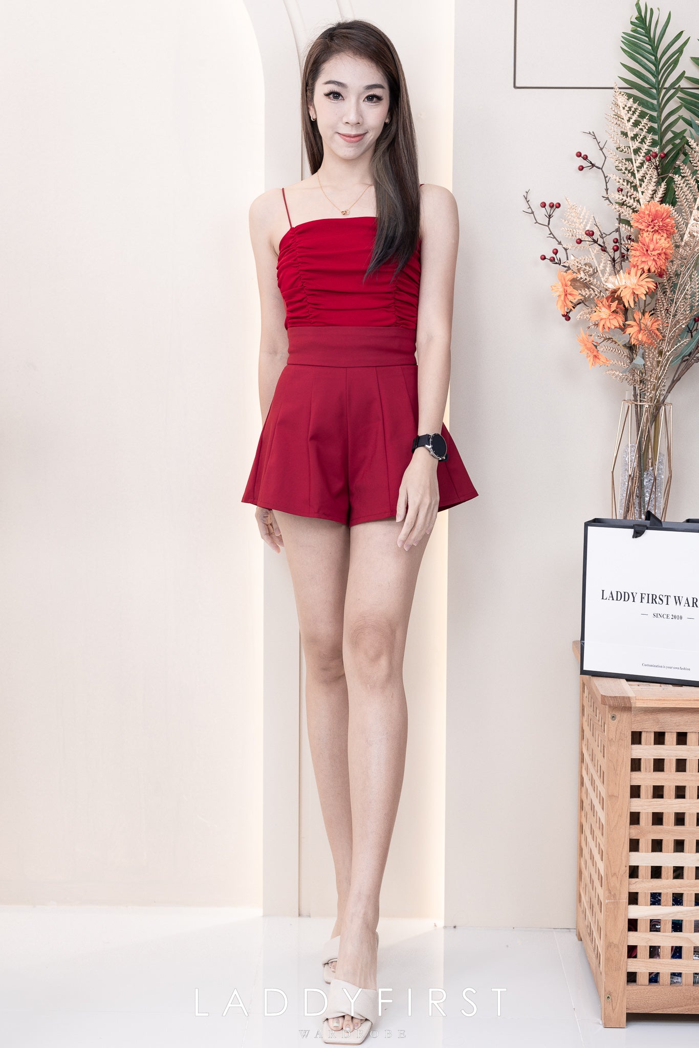 【S3380】【LFW独家小圆饼】高品质阔腿蓬蓬百褶显腰西装高腰百搭短裤，内层包臀防走光里布短裤 ❤️❤️【A-R3-C3】