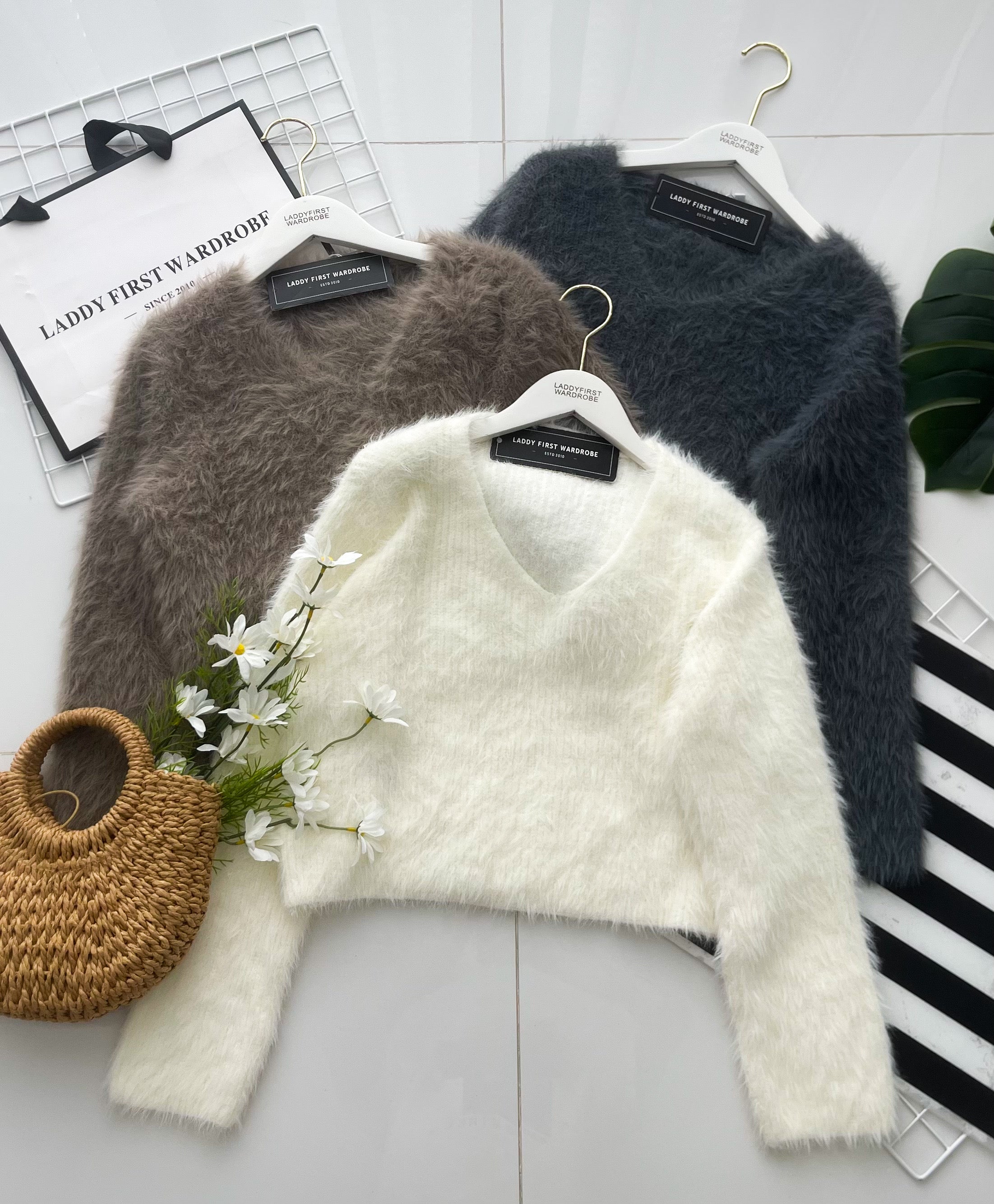 【T7078】高品质韩系气质毛毛柔软长袖百搭上衣 ❤❤