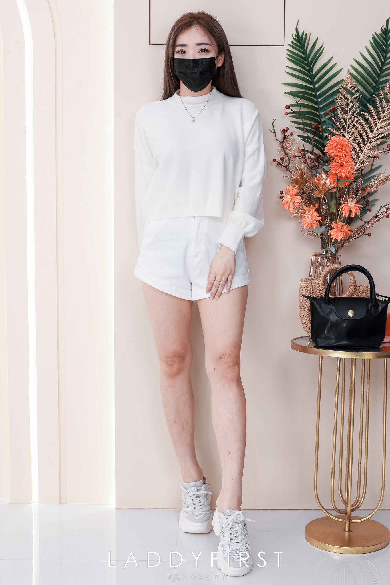 【T82368】高品质韩系款式短版微高领长袖百搭上衣 ❤❤