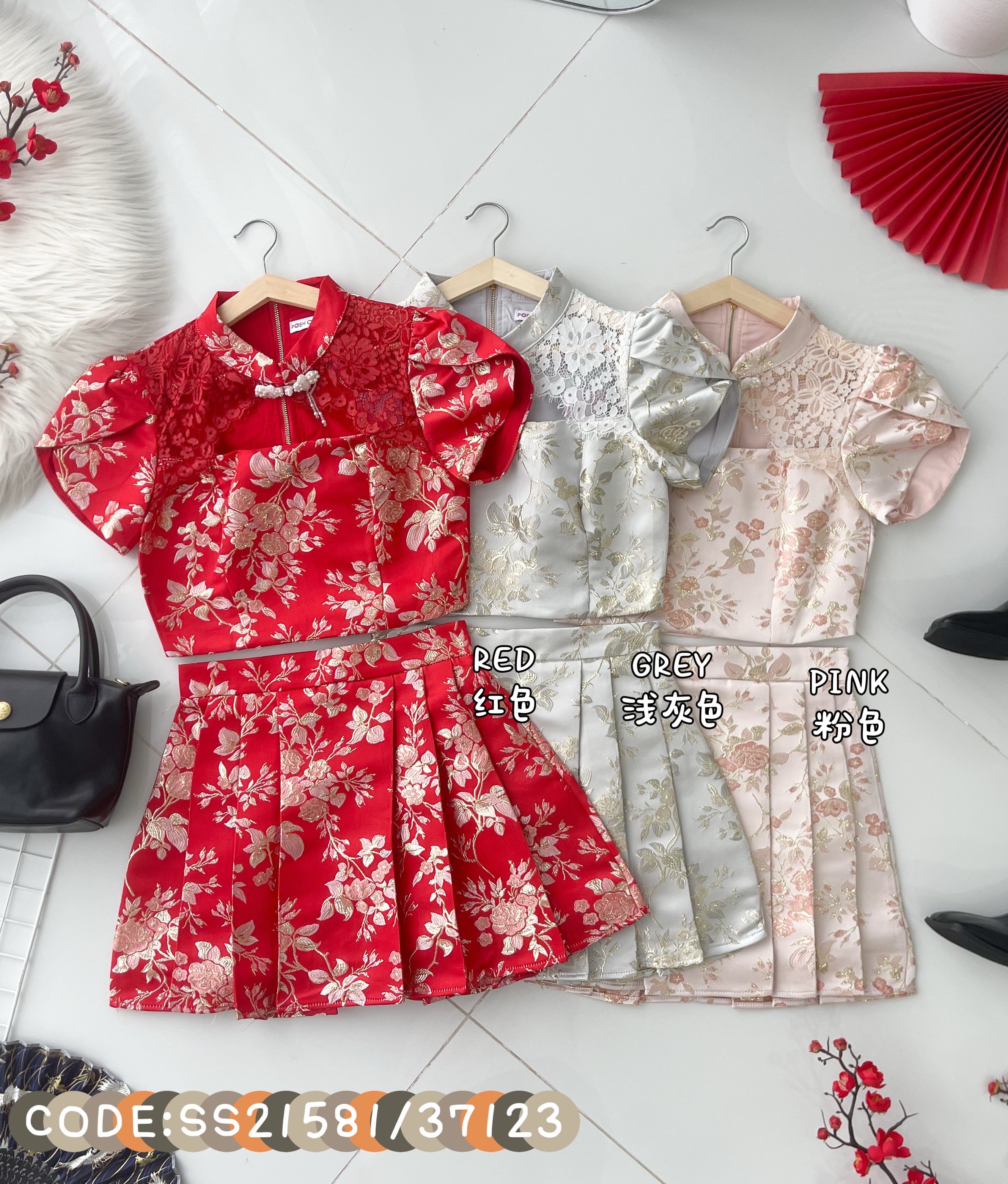 【SS21581 / 37123】高品质两件式新中式提花旗袍套装 泡泡袖提花旗袍上衣➕提花百褶高腰裙子，内层有里布短裤 ❤️❤️